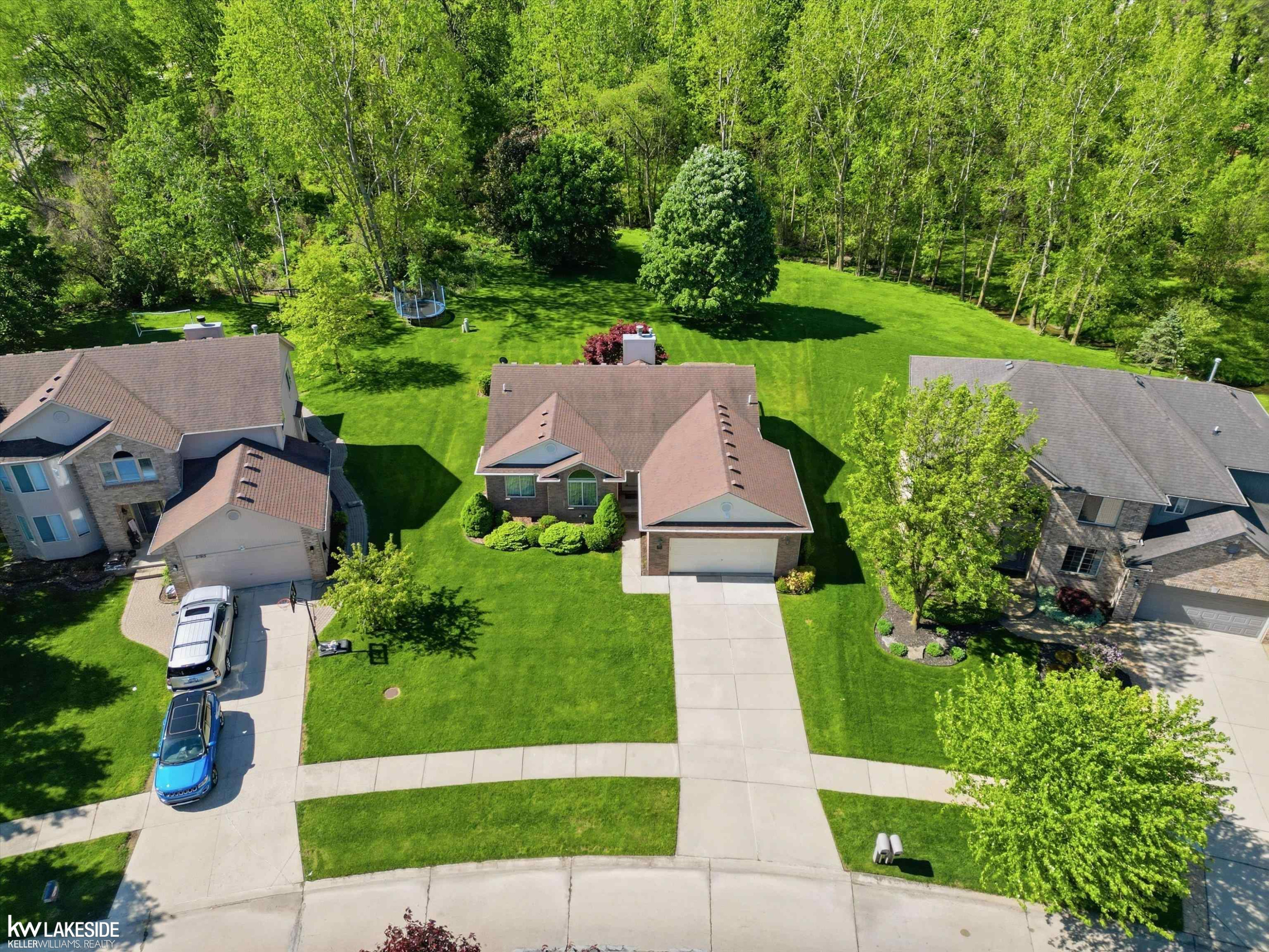 51927 Copper Creek Court, Chesterfield, MI 48047 — Photo 3