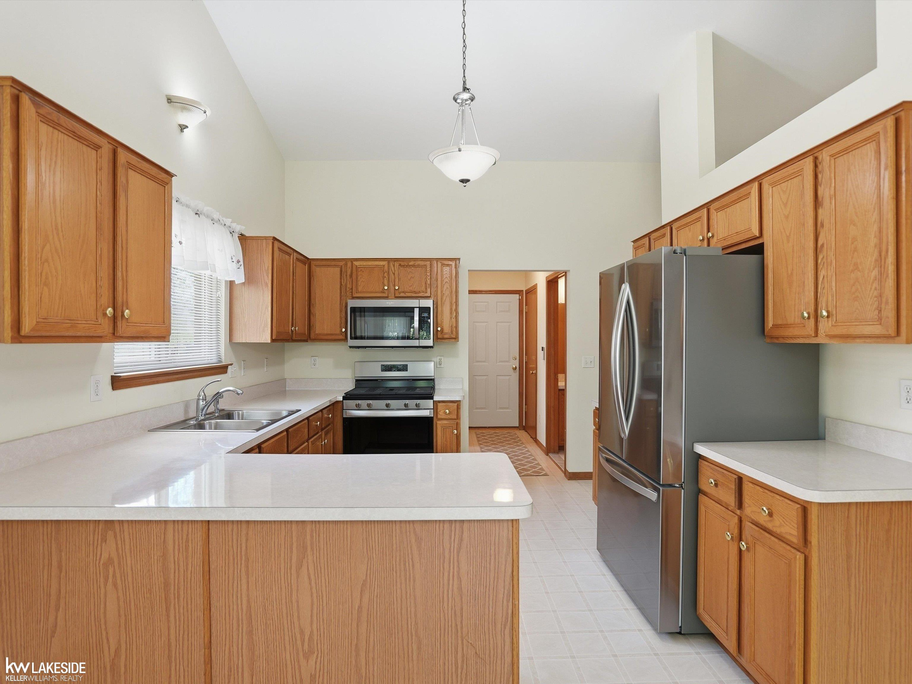 51927 Copper Creek Court, Chesterfield, MI 48047 — Photo 13