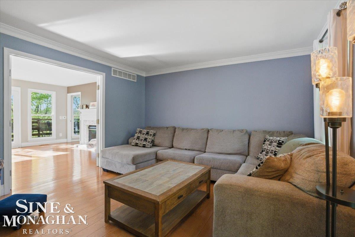 3448 Timberline Drive, MI 48049 — Photo 11