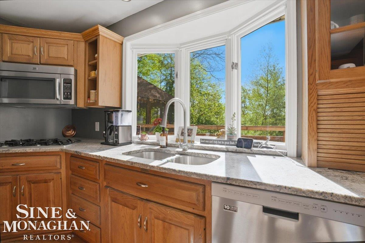 3448 Timberline Drive, MI 48049 — Photo 16