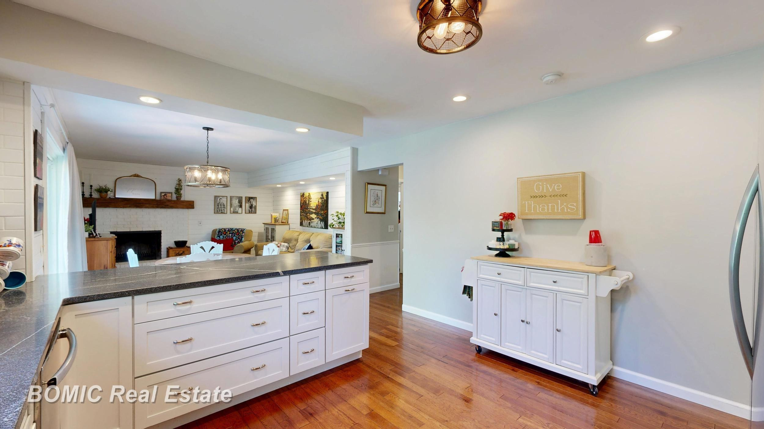 12 Franconian Court, Frankenmuth, MI 48734 — Photo 3