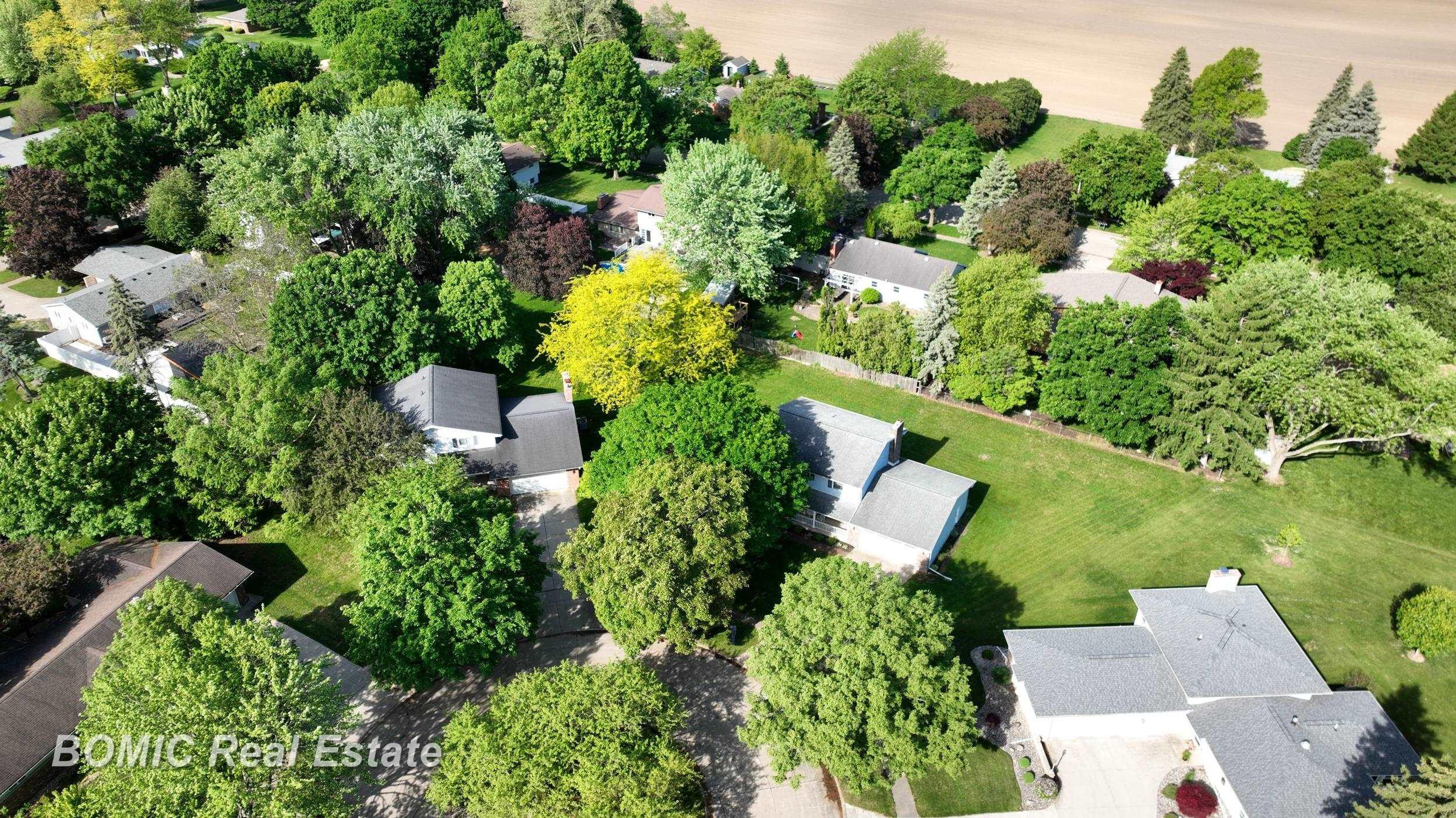 12 Franconian Court, Frankenmuth, MI 48734 — Photo 48