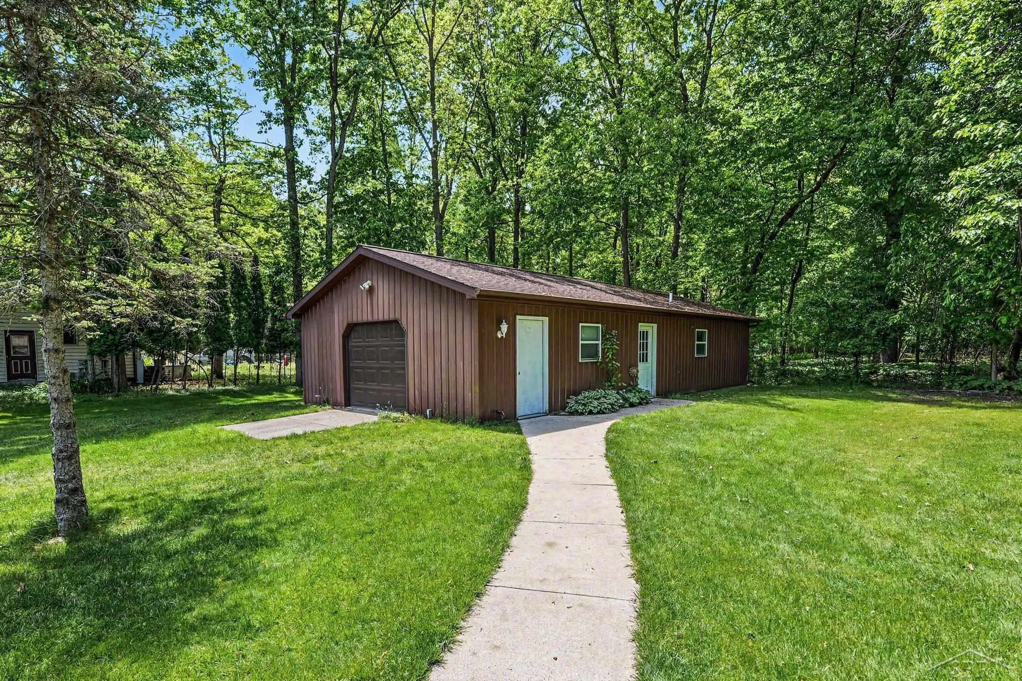 2850 Weigl Road, Saginaw, MI 48609 — Photo 23