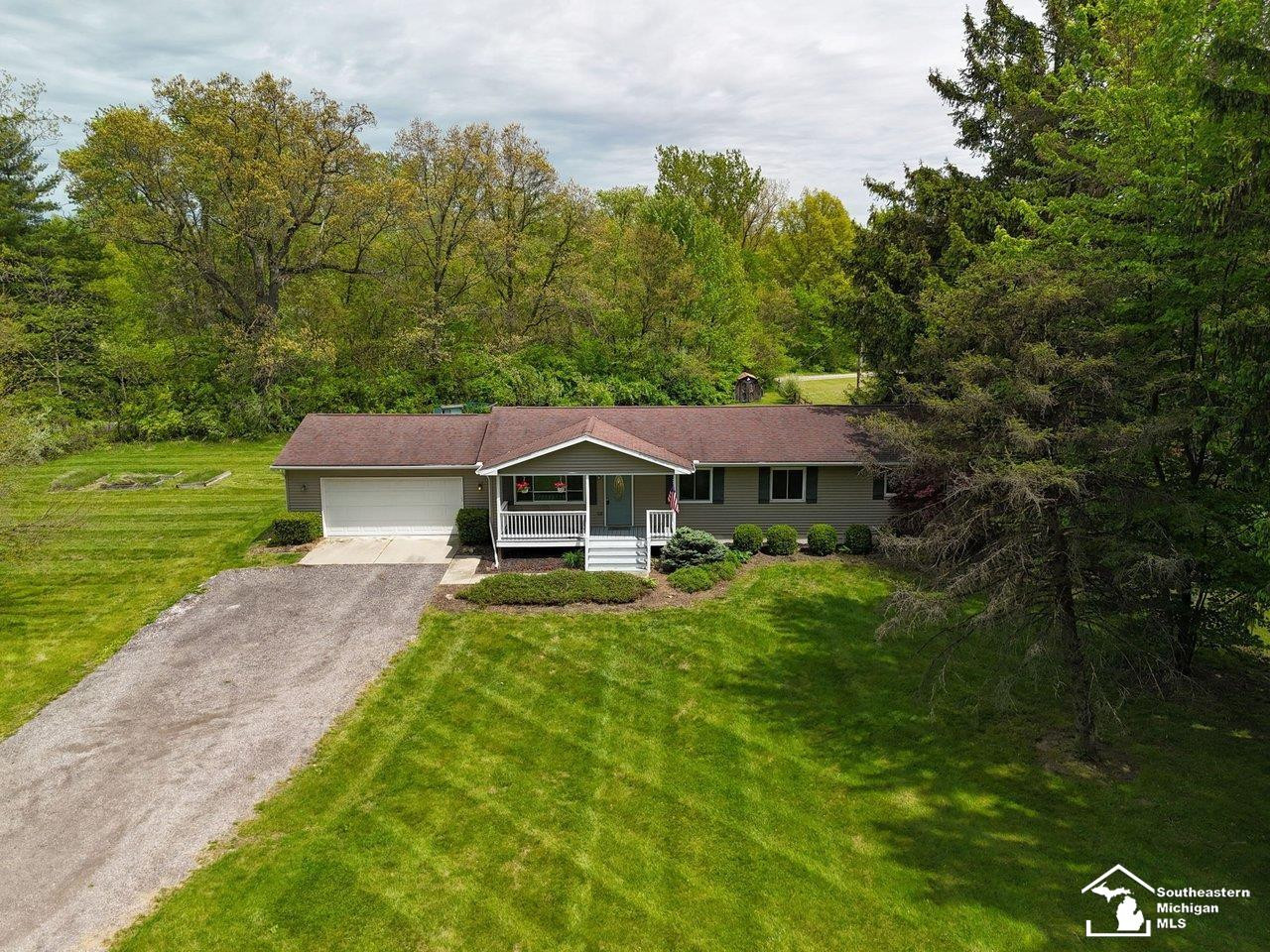 2037 Meanwell Road, Dundee, MI 48131 — Photo 38