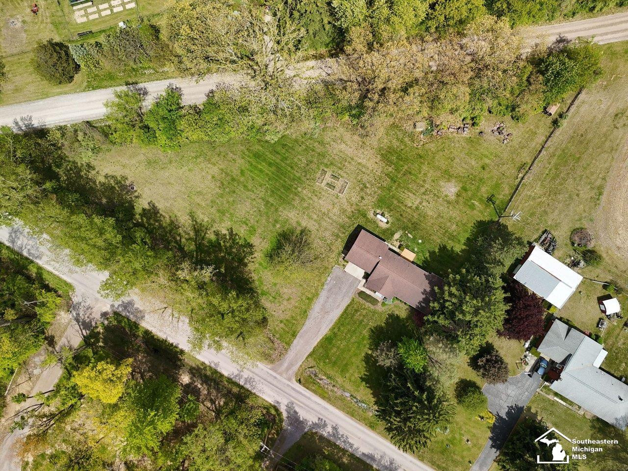 2037 Meanwell Road, Dundee, MI 48131 — Photo 44