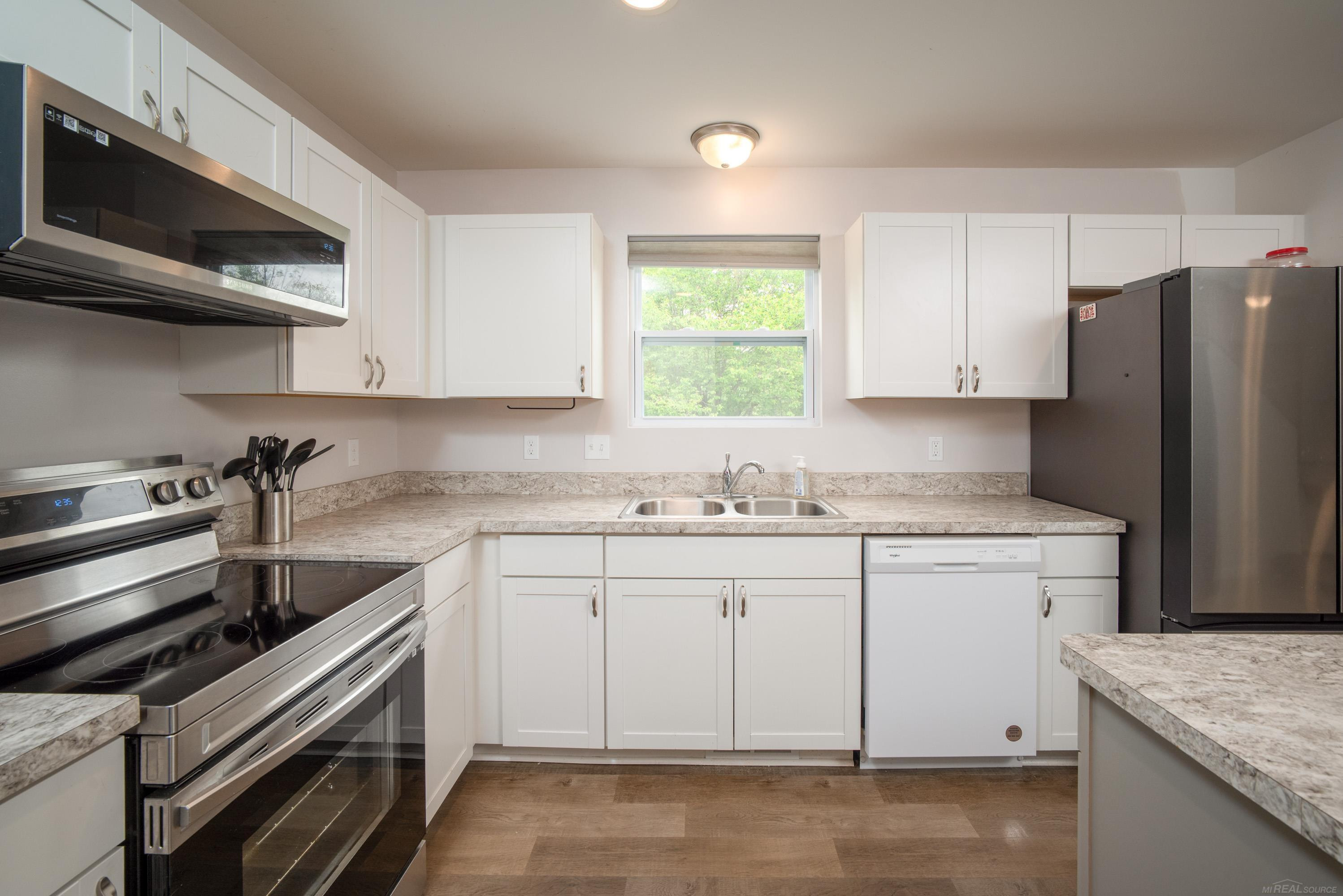 32215 Haverhill Street, New Haven, MI 48048 — Photo 8