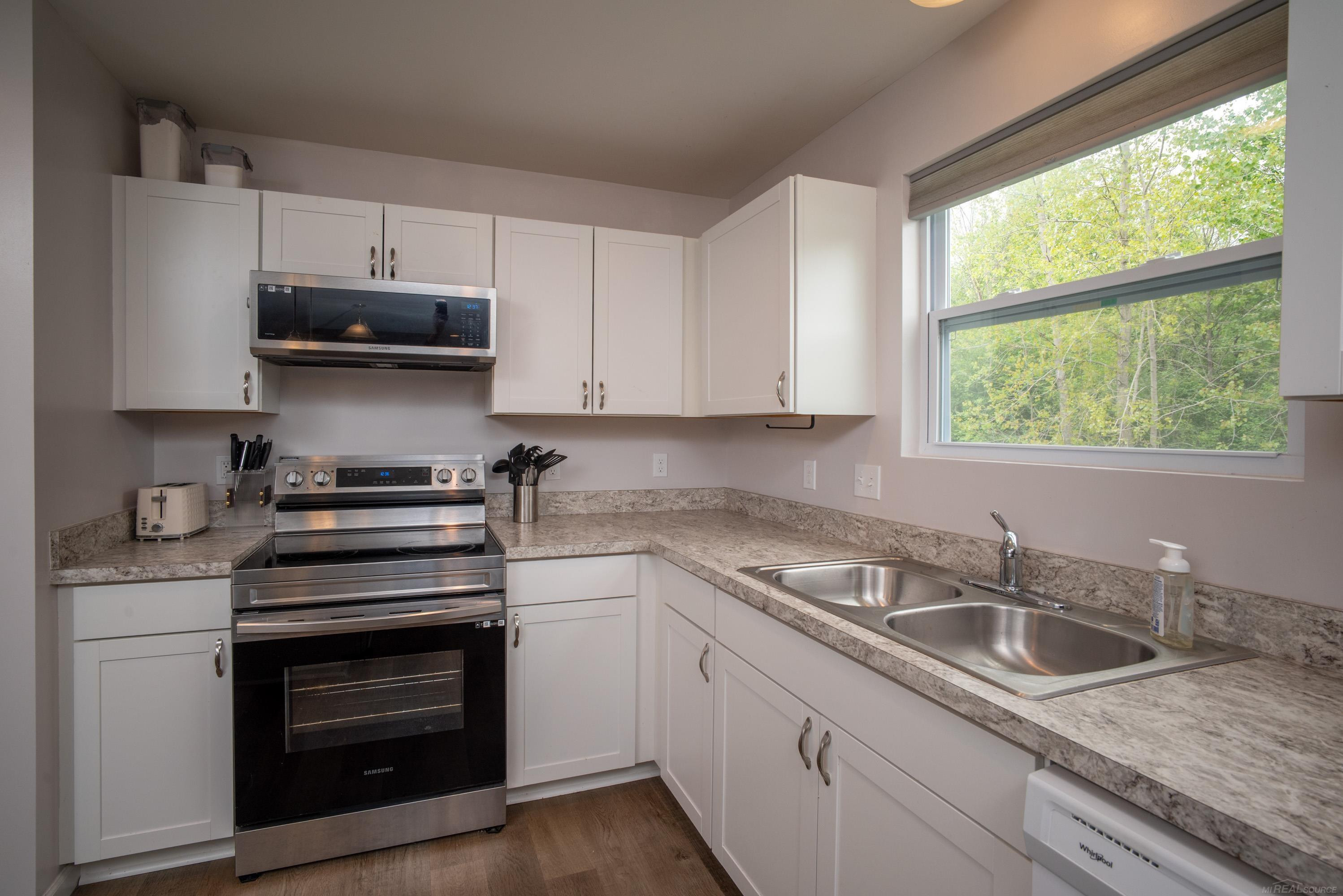 32215 Haverhill Street, New Haven, MI 48048 — Photo 9