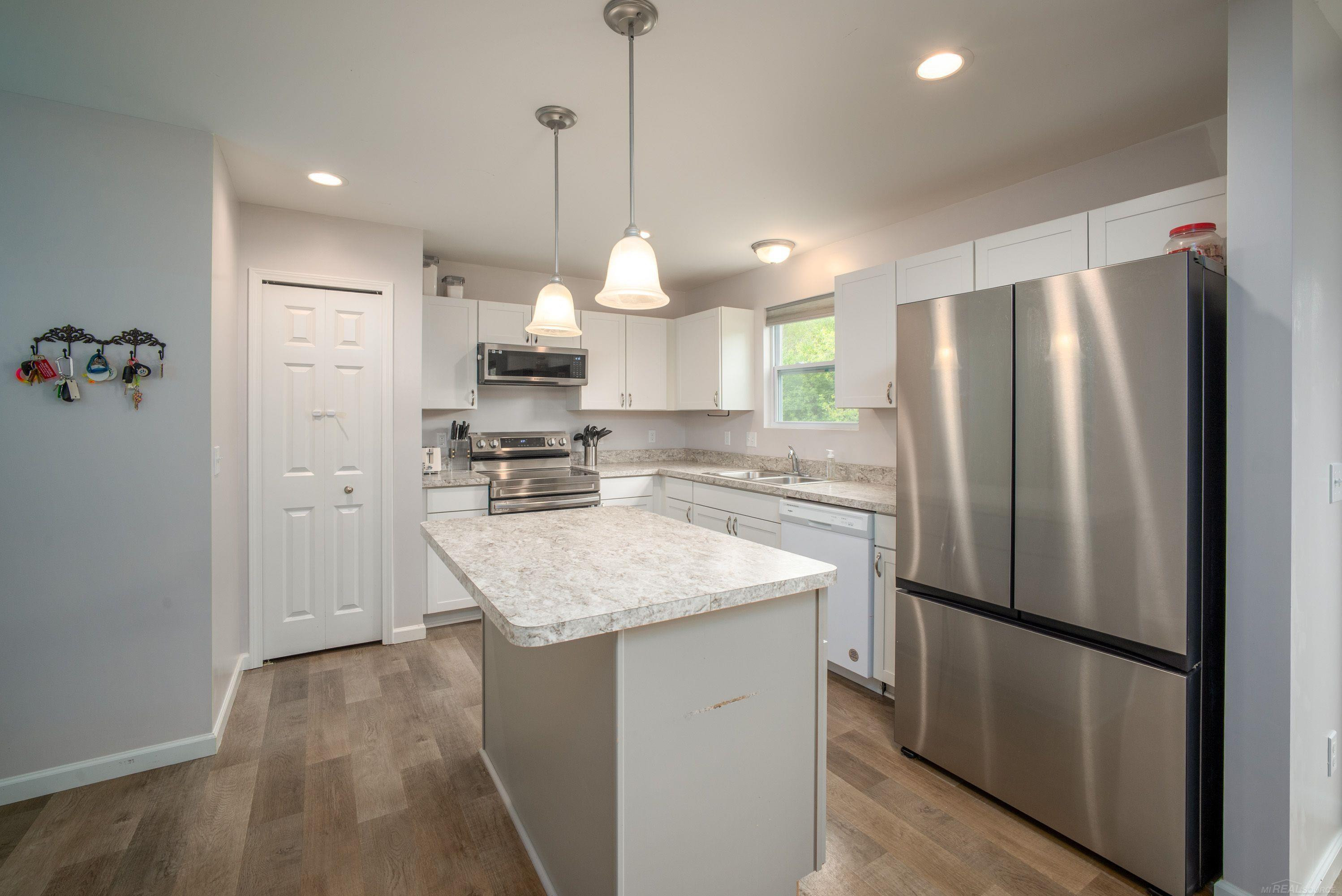 32215 Haverhill Street, New Haven, MI 48048 — Photo 10
