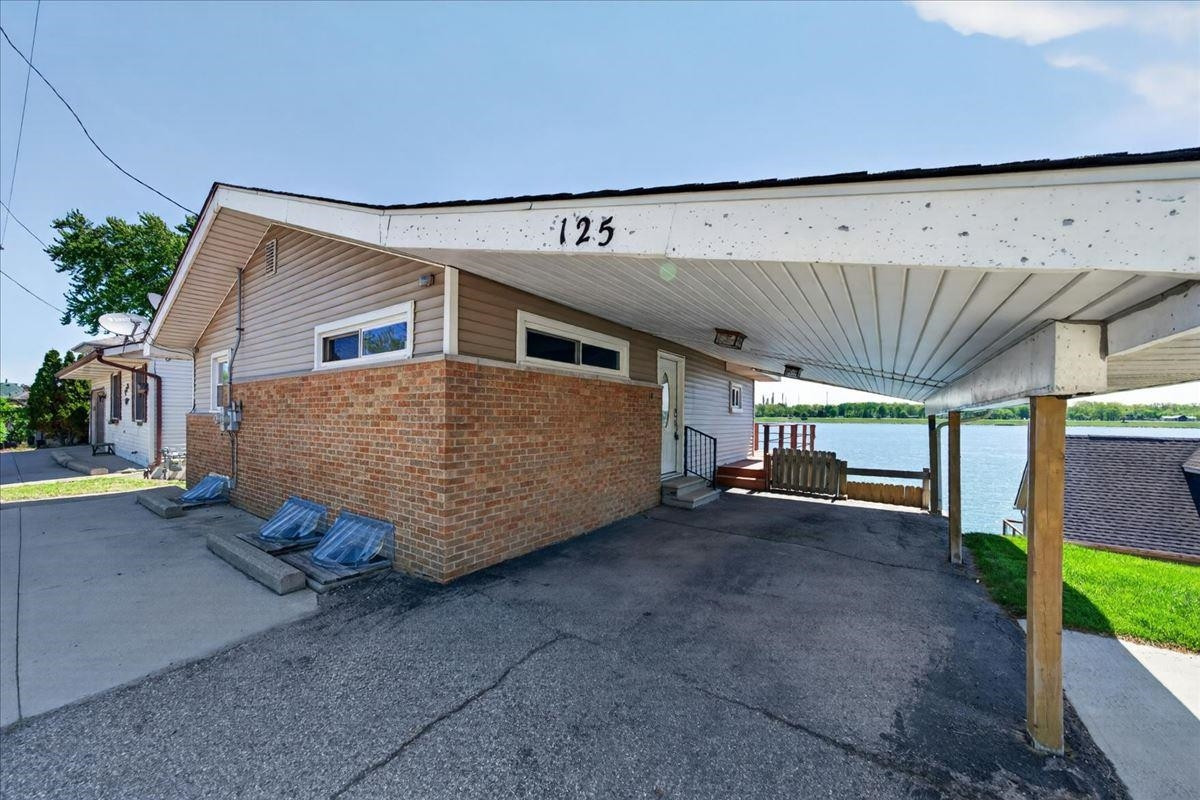 125 Gratiot Boulevard, Marysville, MI 48040 — Photo 5