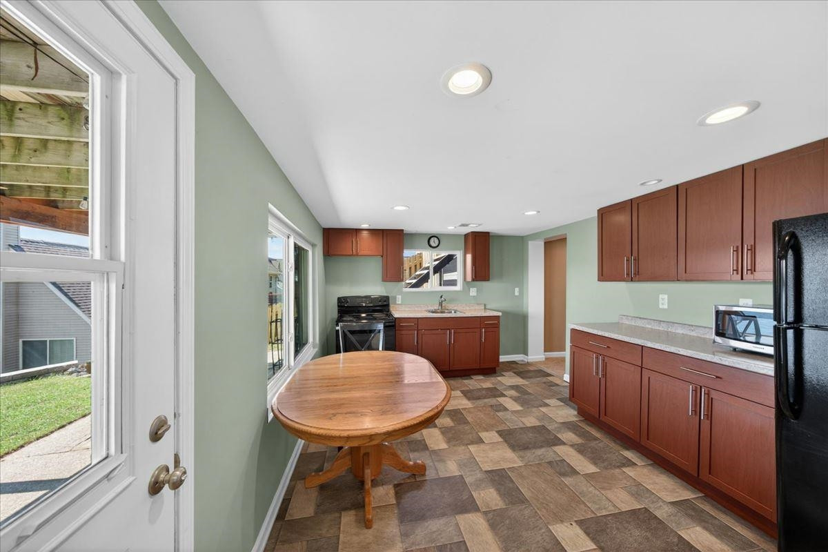 125 Gratiot Boulevard, Marysville, MI 48040 — Photo 17