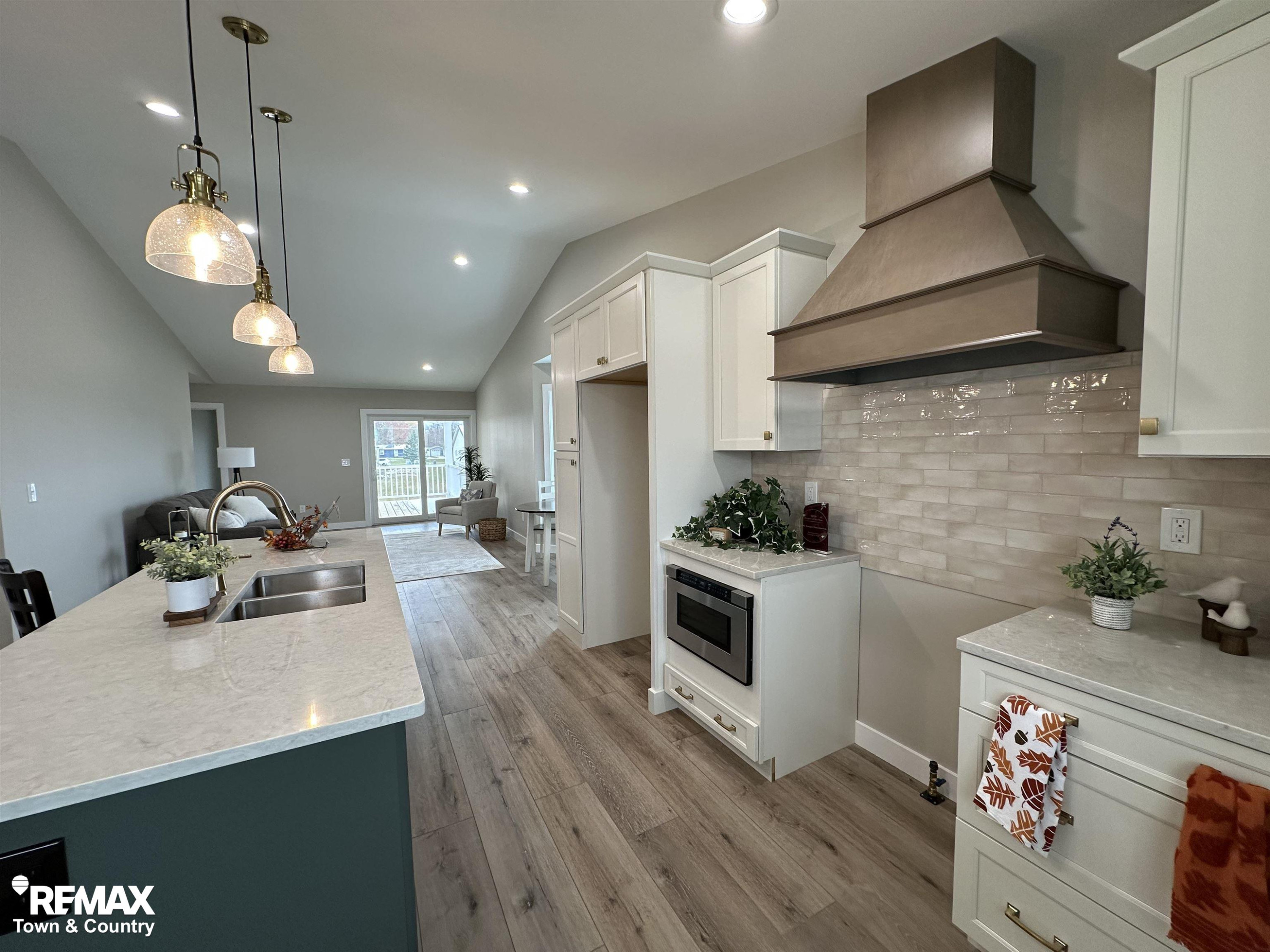 1430 Mallard Circle, Owosso, MI 48867 — Photo 6