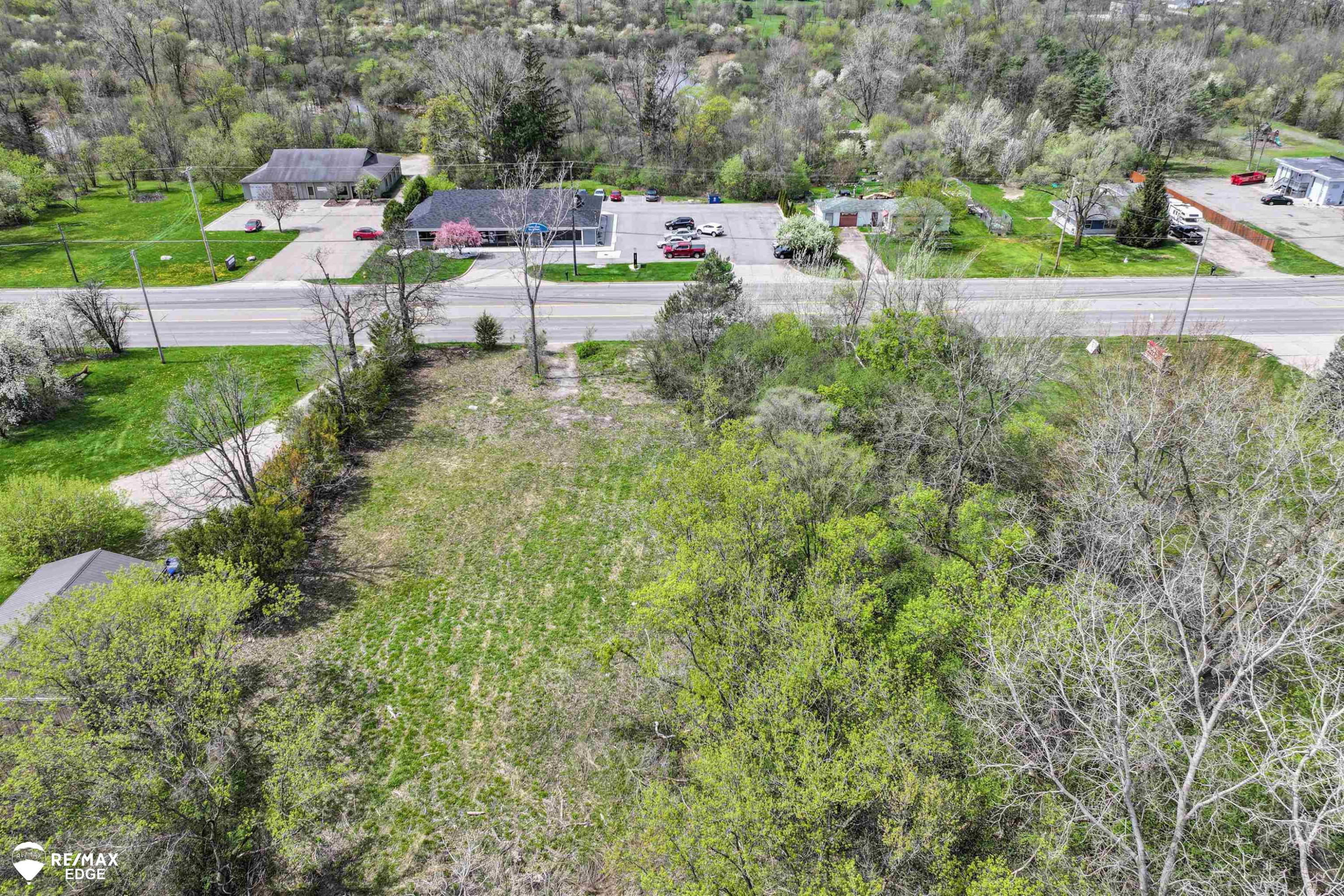 3353 S Center Road, Burton, MI 48519 — Photo 9