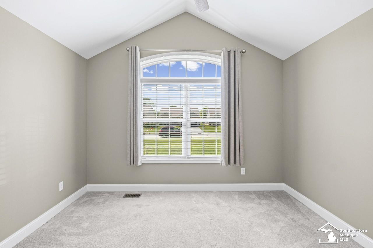 8052 Timber Wood Lane, Temperance, MI 48182 — Photo 24