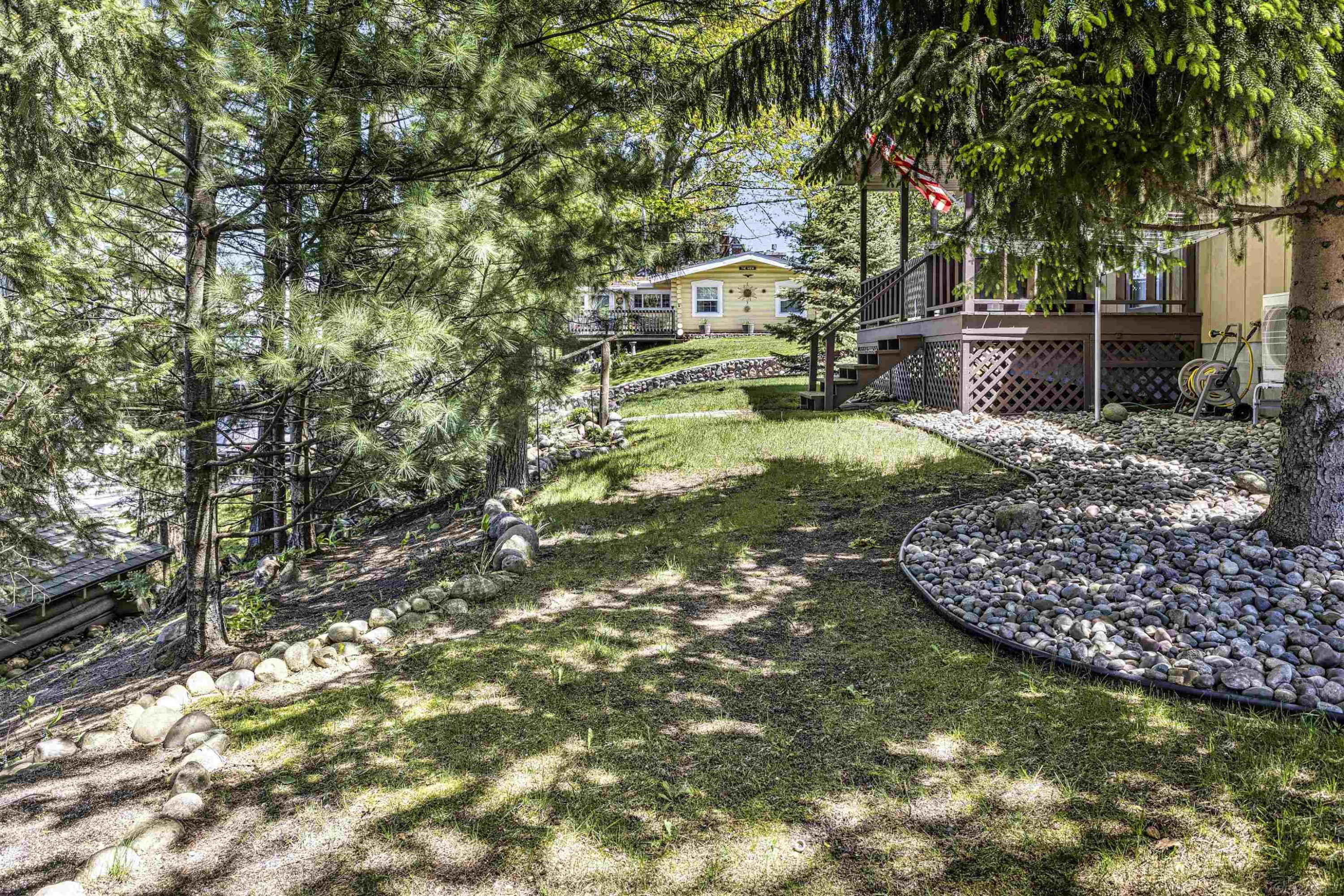 115 Logan Avenue, Houghton Lake, MI 48629 — Photo 40