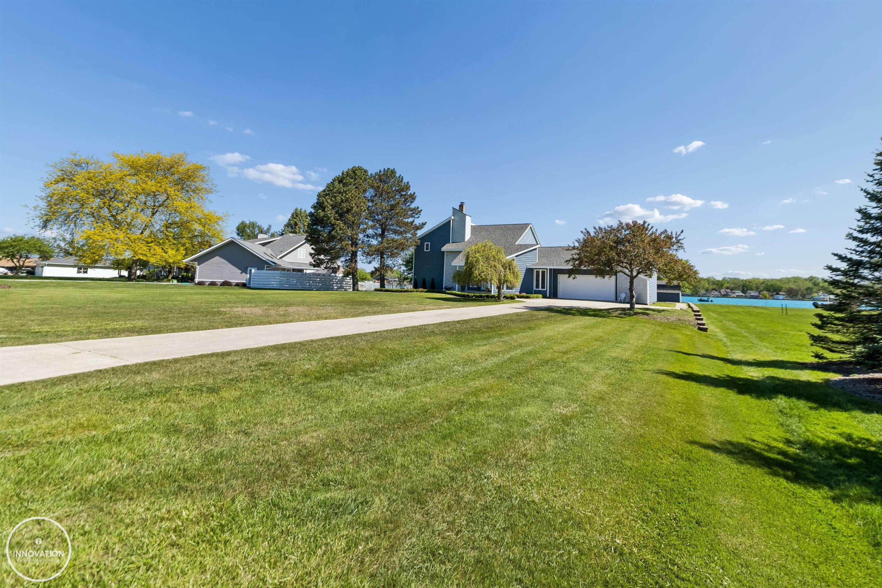 1600 N Channel Drive, MI 48028 — Photo 51