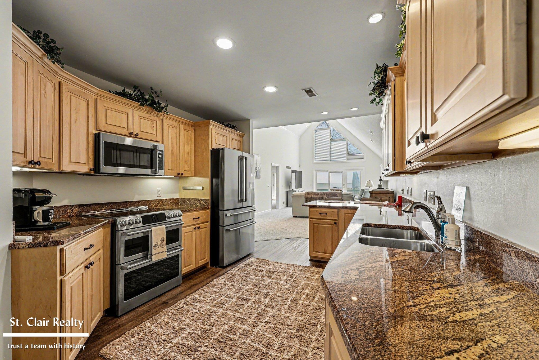 50703 Harbour View Drive, New Baltimore, MI 48047 — Photo 11