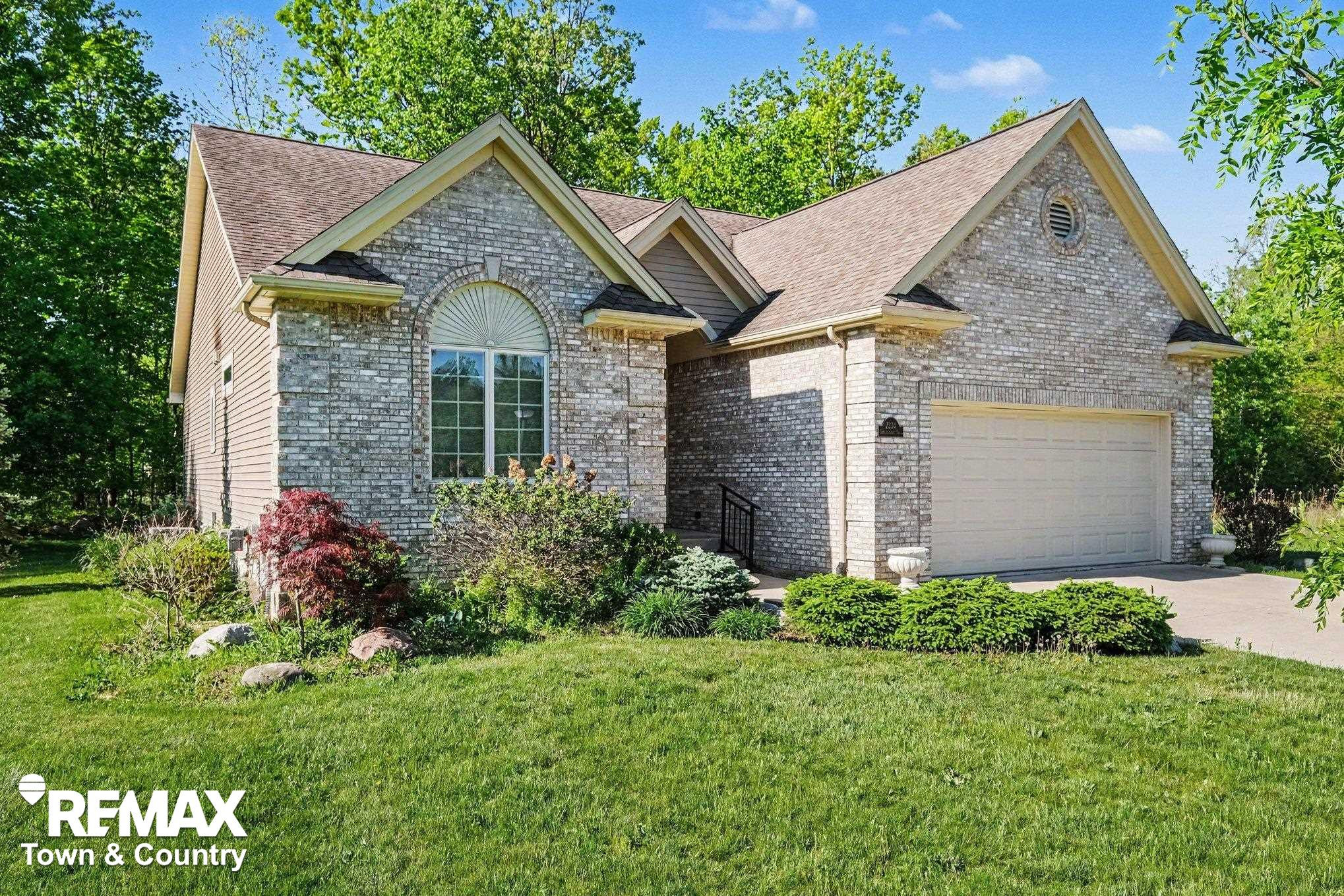 2234 Emeraldwood Trail, Flushing, MI 48433 — Photo 4