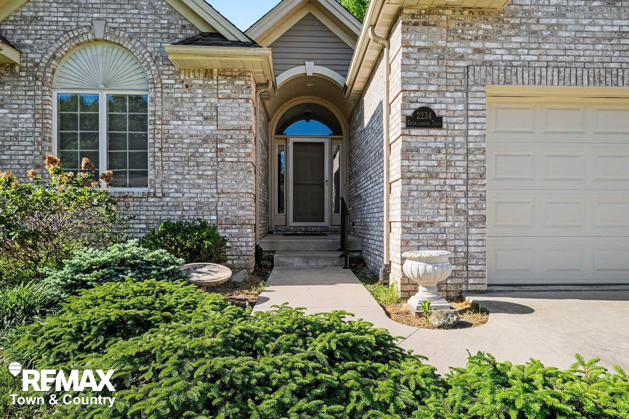 2234 Emeraldwood Trail, Flushing, MI 48433 — Photo 6