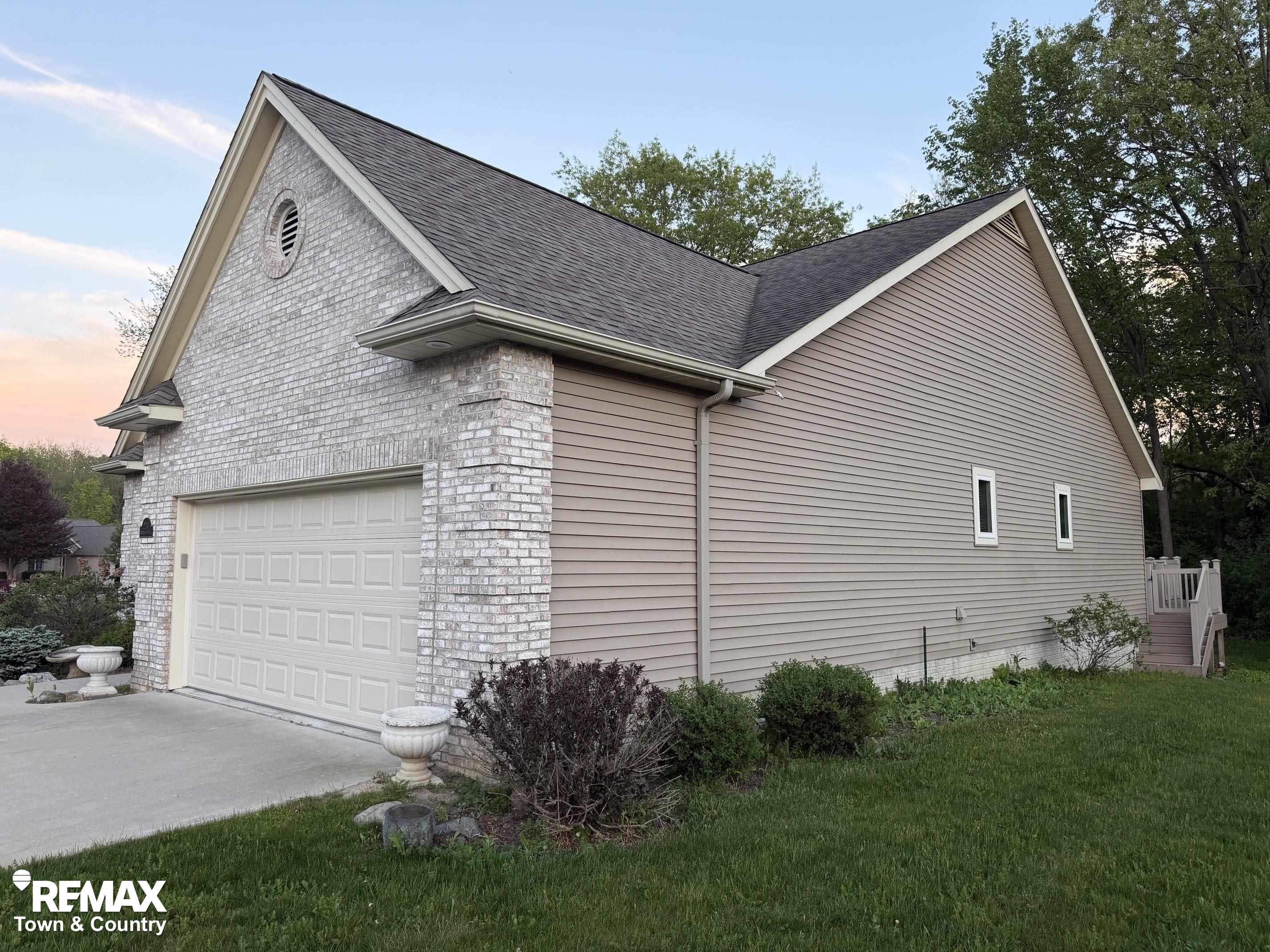 2234 Emeraldwood Trail, Flushing, MI 48433 — Photo 9