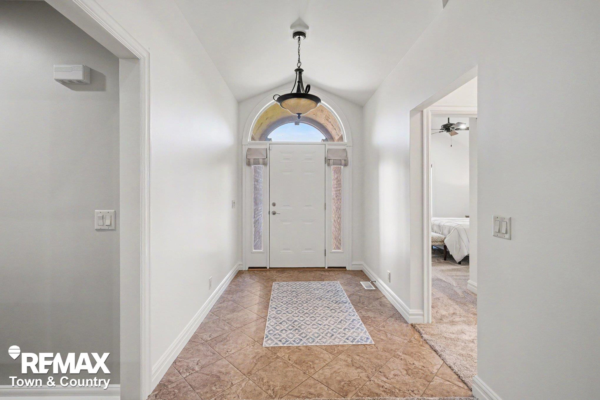 2234 Emeraldwood Trail, Flushing, MI 48433 — Photo 11