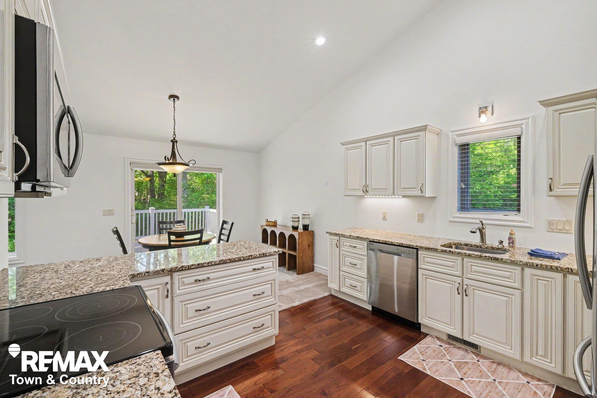2234 Emeraldwood Trail, Flushing, MI 48433 — Photo 20