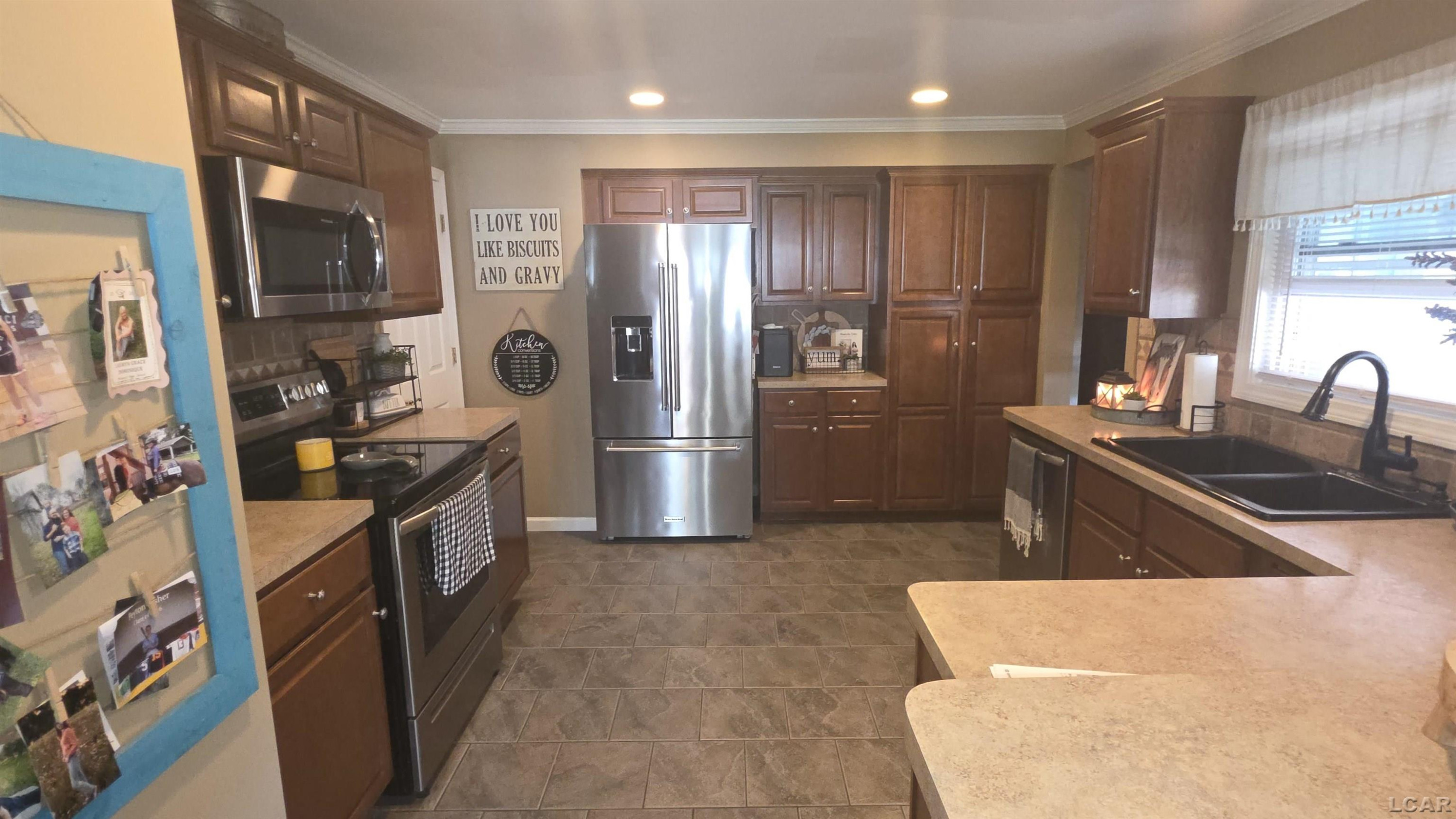 304 S East Street, Morenci, MI 49256 — Photo 17