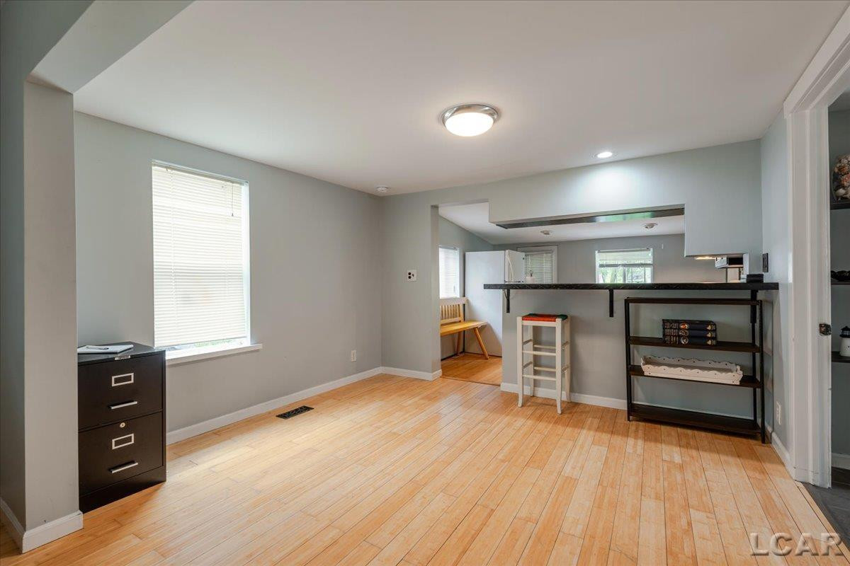 814 Hoch Ave. Avenue, Adrian, MI 49221 — Photo 12