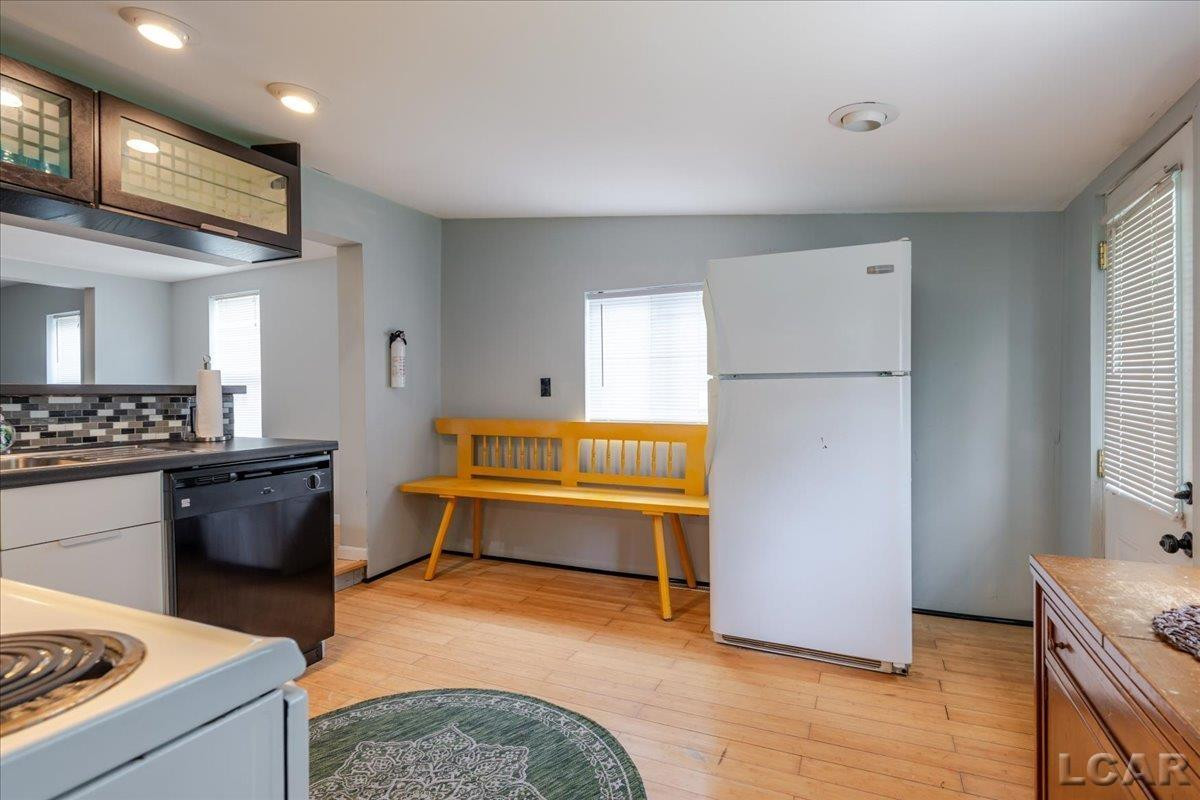 814 Hoch Ave. Avenue, Adrian, MI 49221 — Photo 21