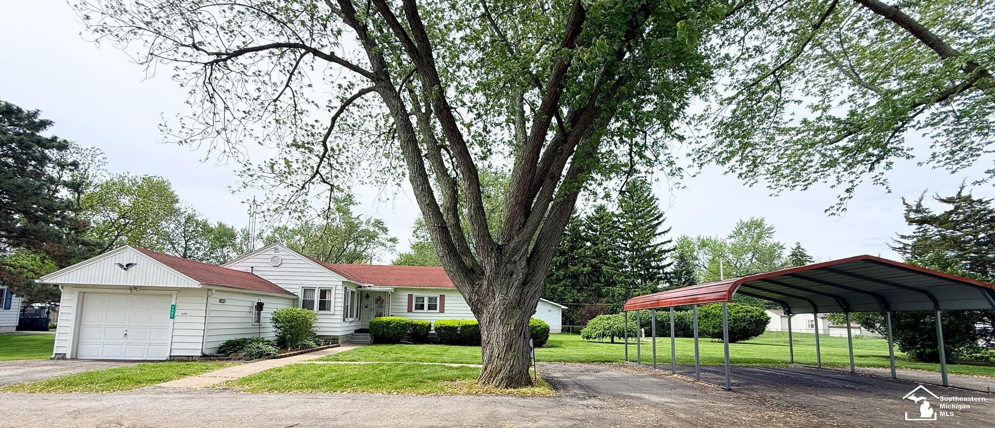 7947 Lake Breeze Drive, Monroe, MI 48161 — Photo 5