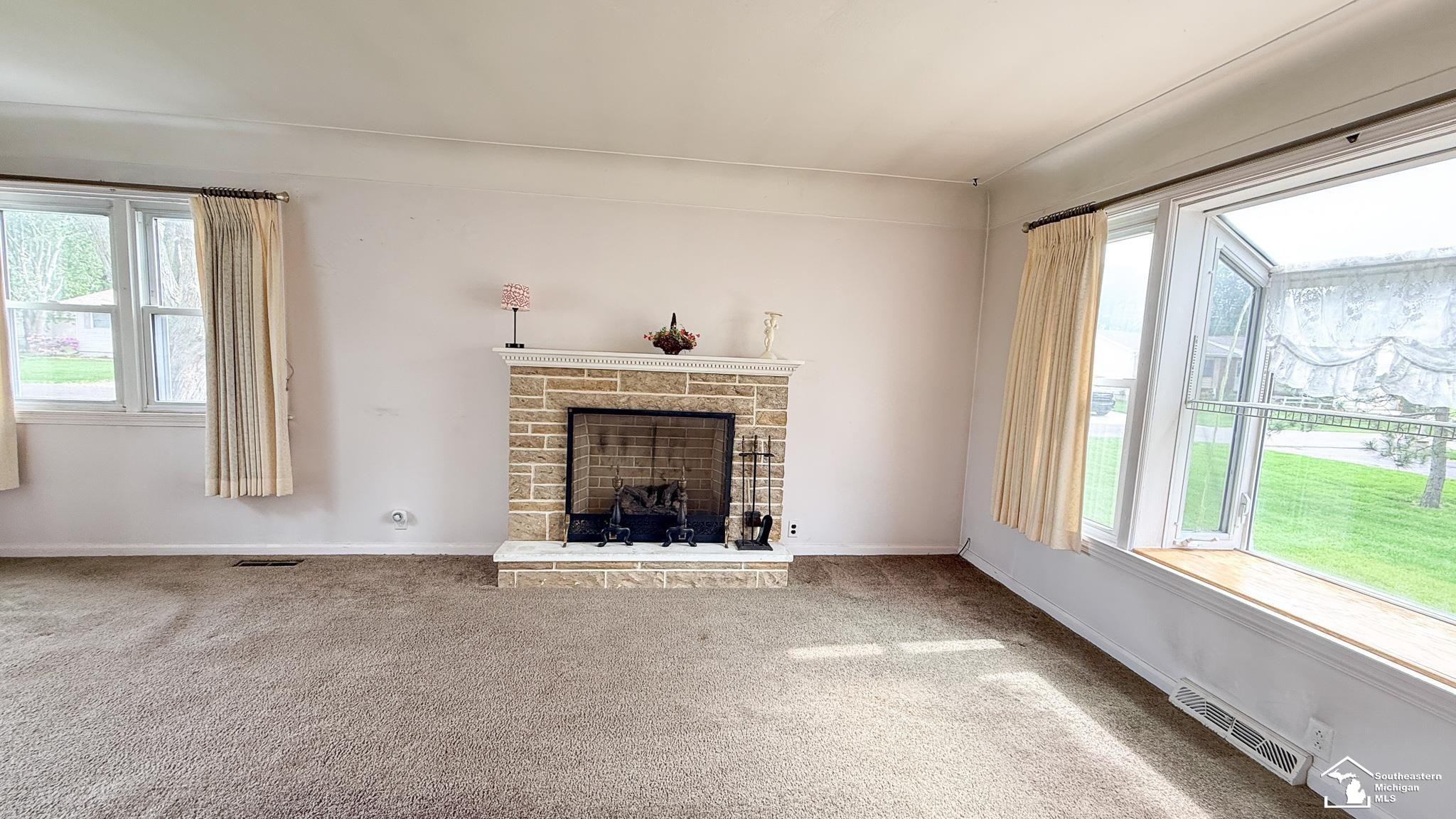 7947 Lake Breeze Drive, Monroe, MI 48161 — Photo 9