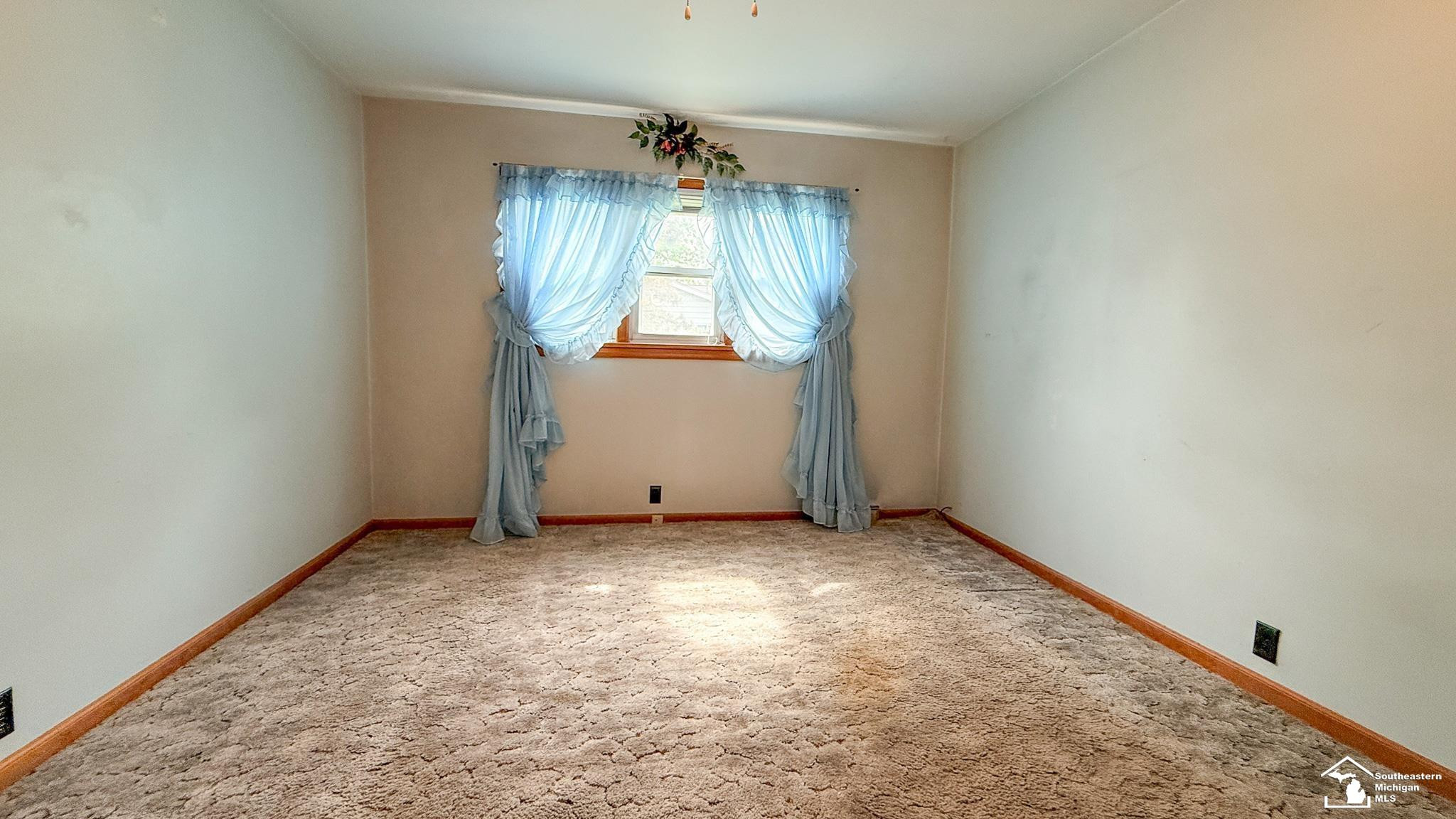 7947 Lake Breeze Drive, Monroe, MI 48161 — Photo 11