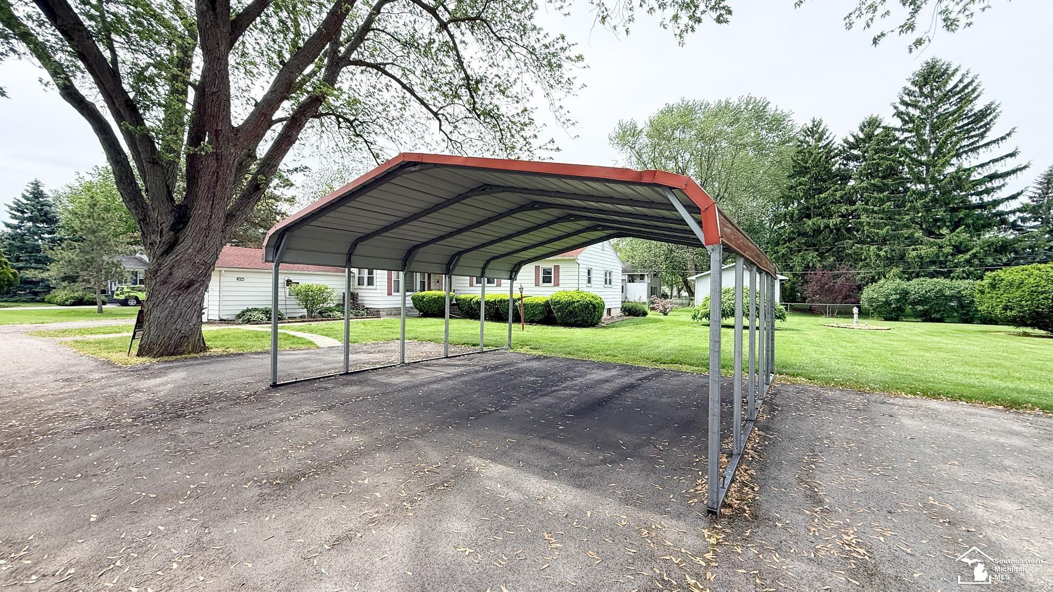 7947 Lake Breeze Drive, Monroe, MI 48161 — Photo 35