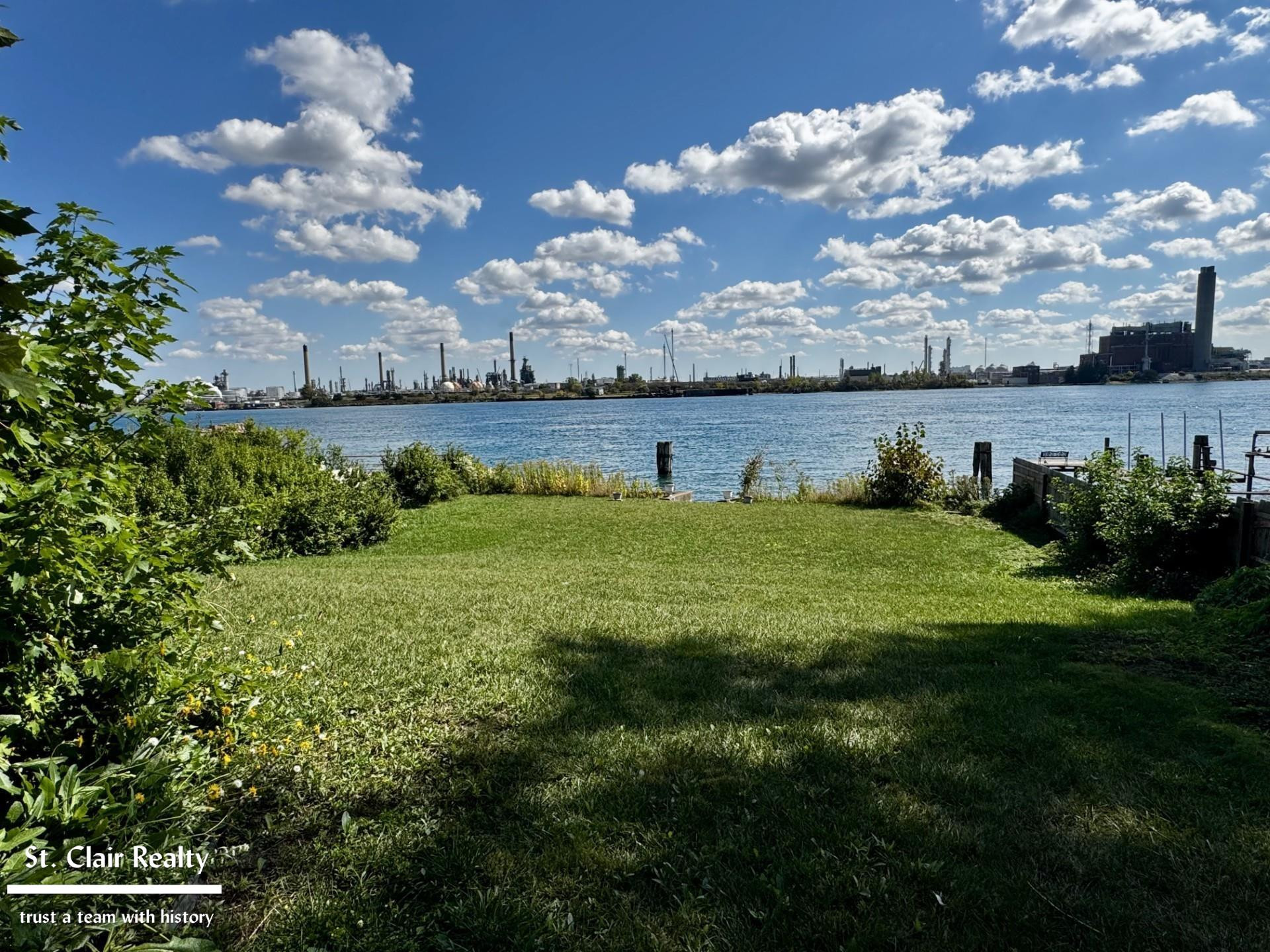 2704 Military Street, Port Huron, MI 48060 — Photo 22