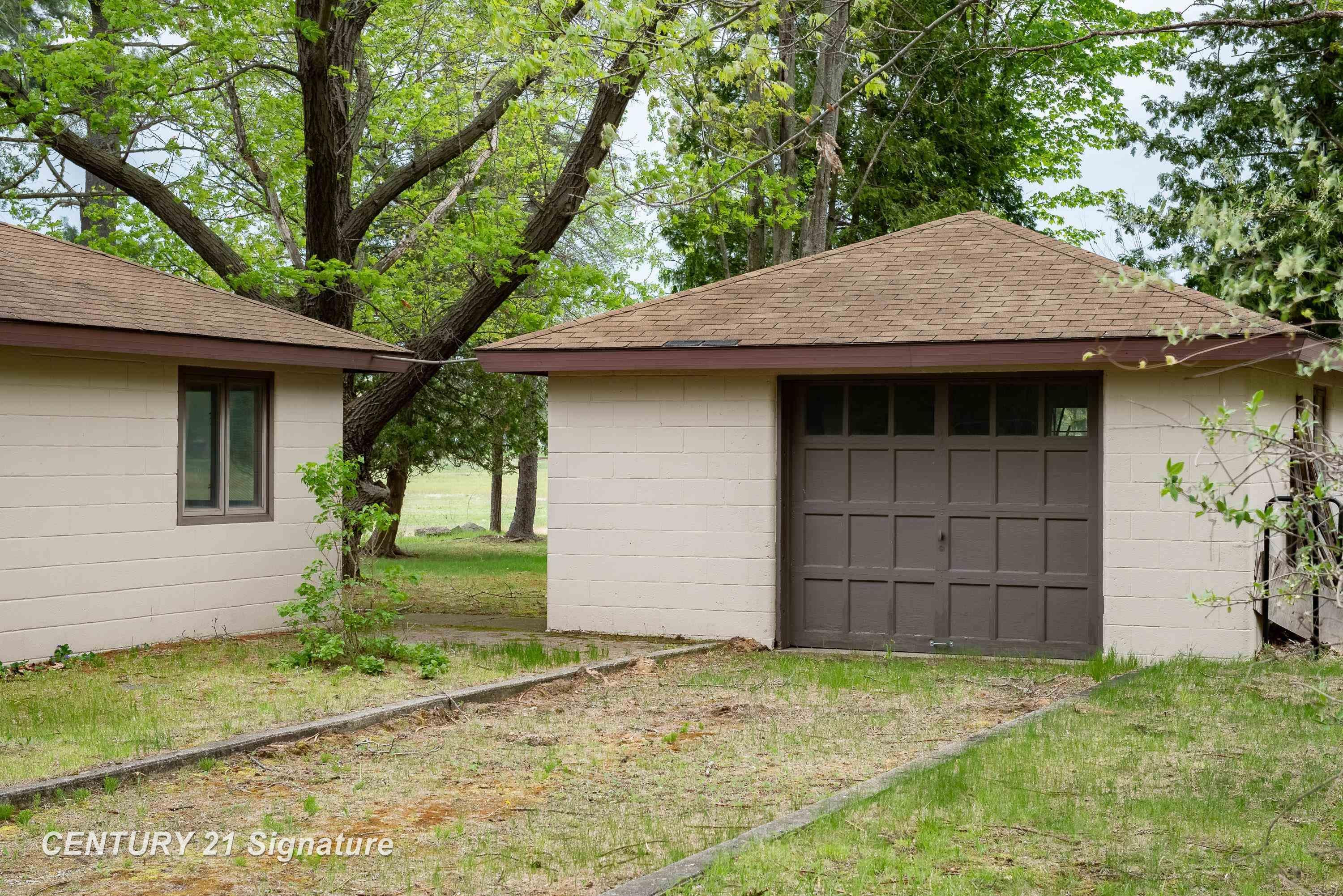 5242 Ostlund Drive, Hope, MI 48628 — Photo 15