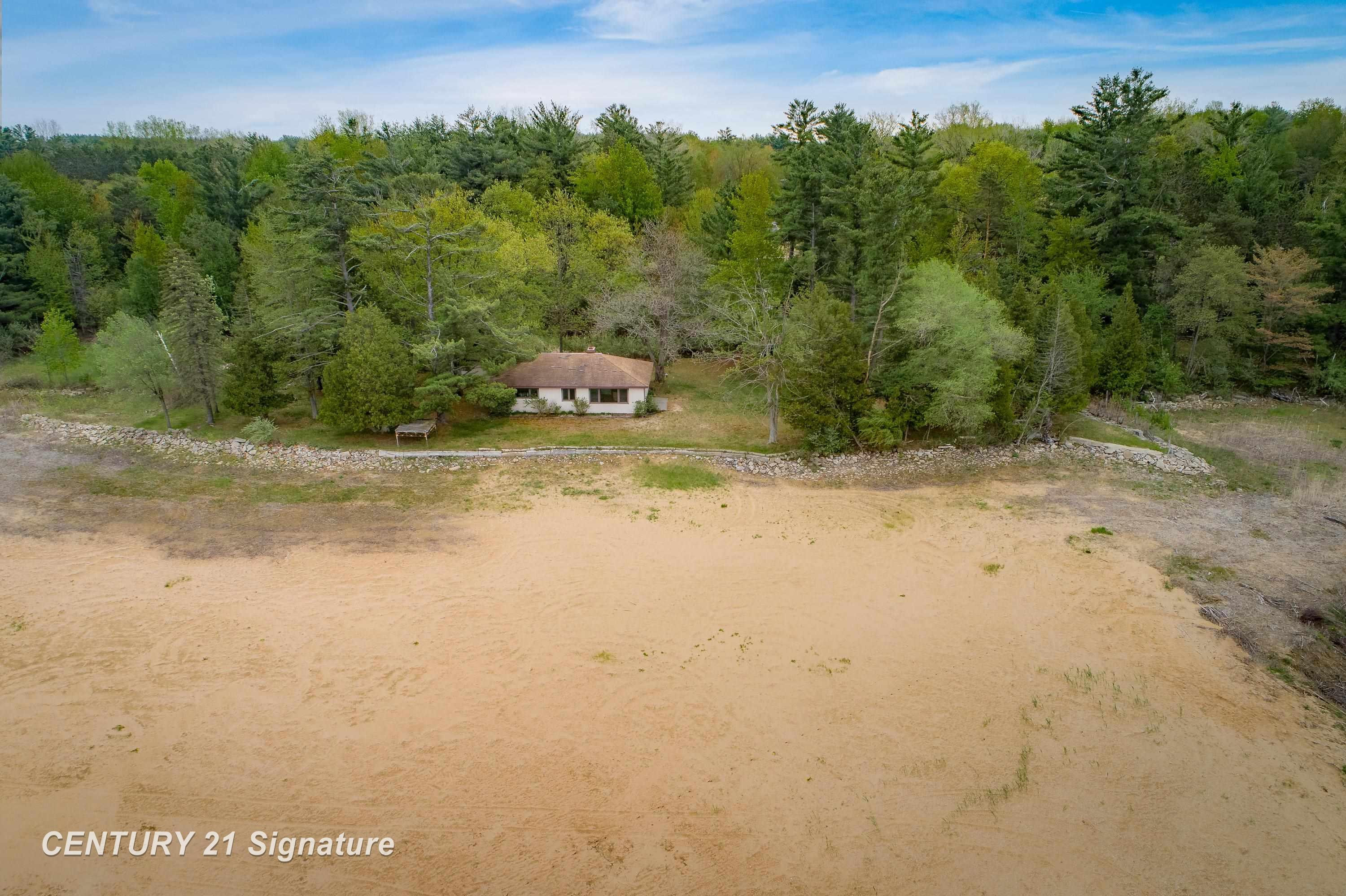 5242 Ostlund Drive, Hope, MI 48628 — Photo 2