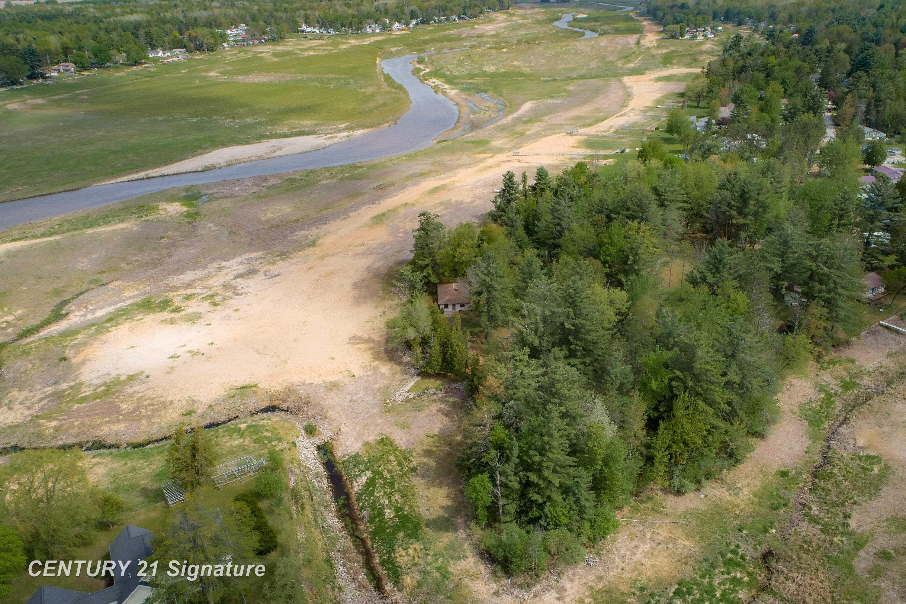 5242 Ostlund Drive, Hope, MI 48628 — Photo 29