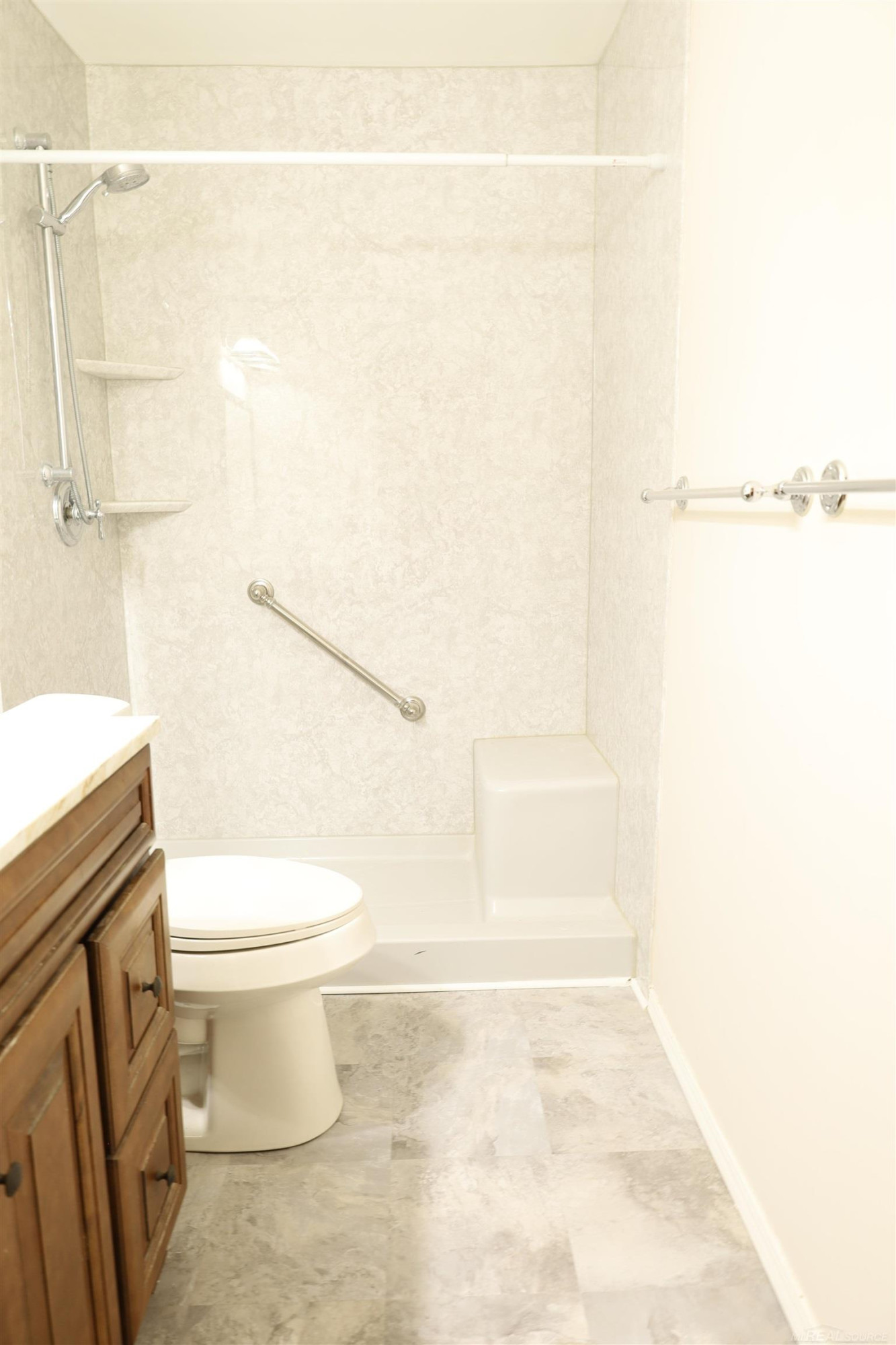 6611 Textile Road, Ypsilanti, MI 48197 — Photo 14
