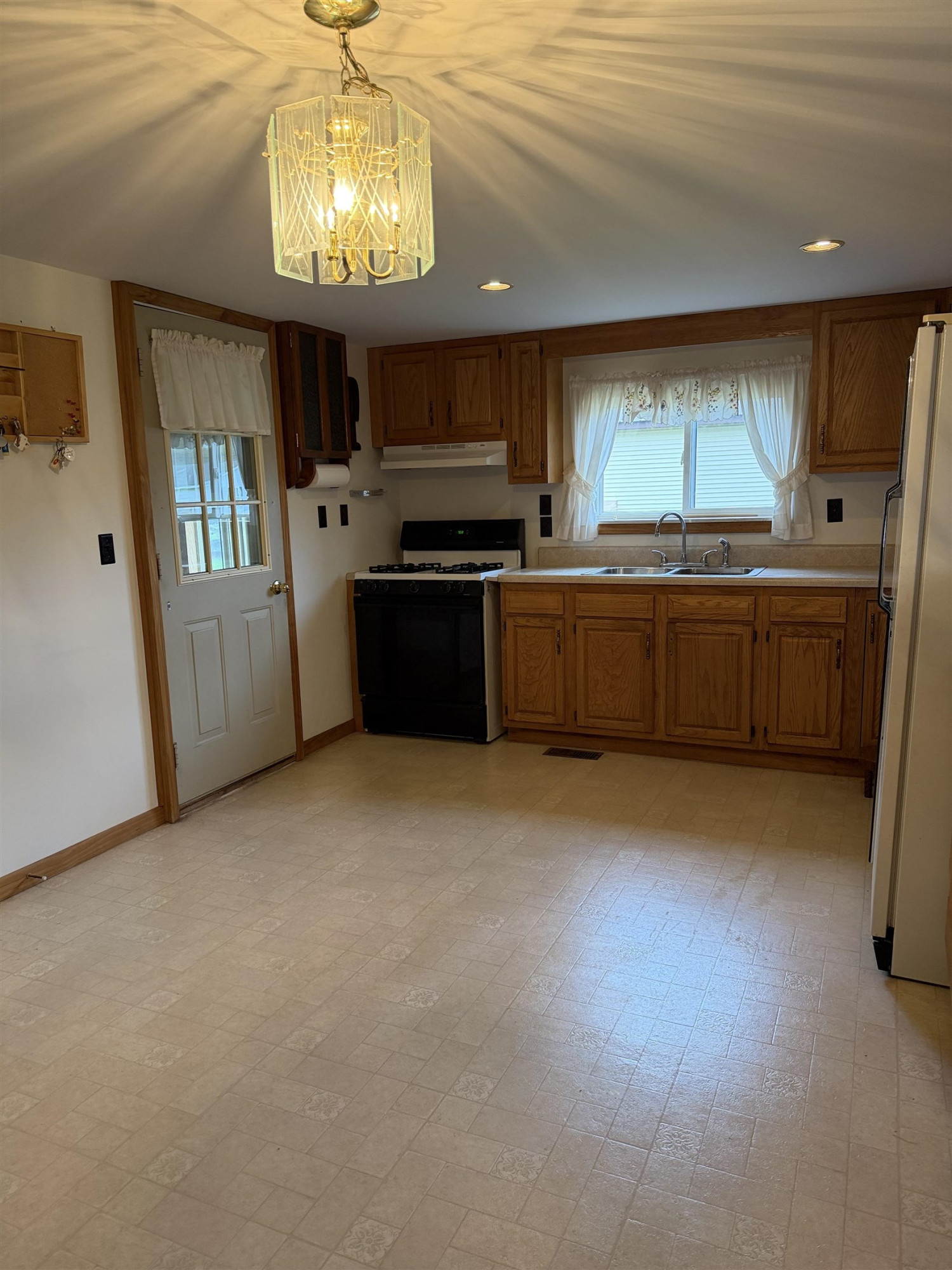 4866 Mikes Drive, Caseville, MI 48725 — Photo 8