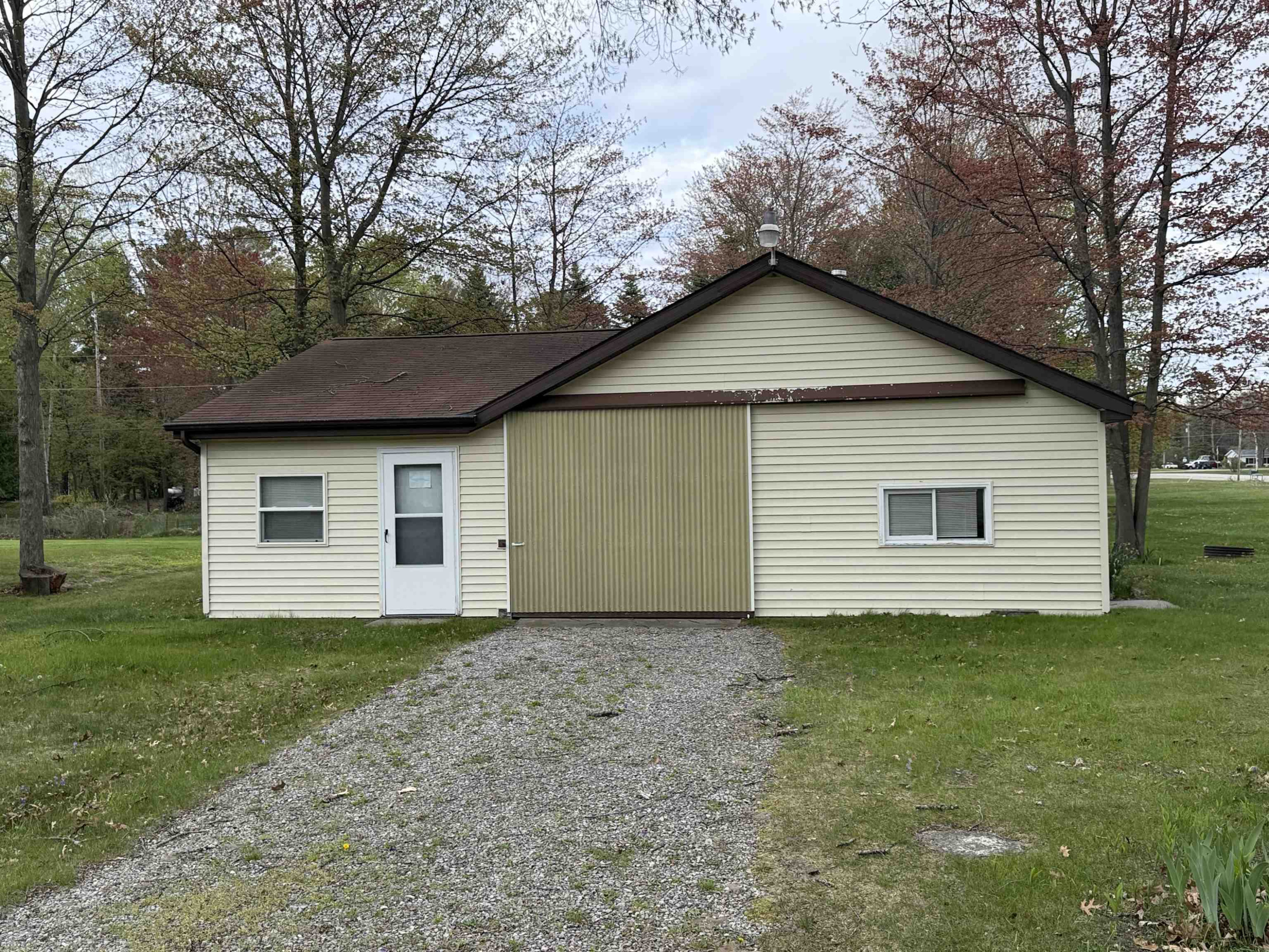 4866 Mikes Drive, Caseville, MI 48725 — Photo 23