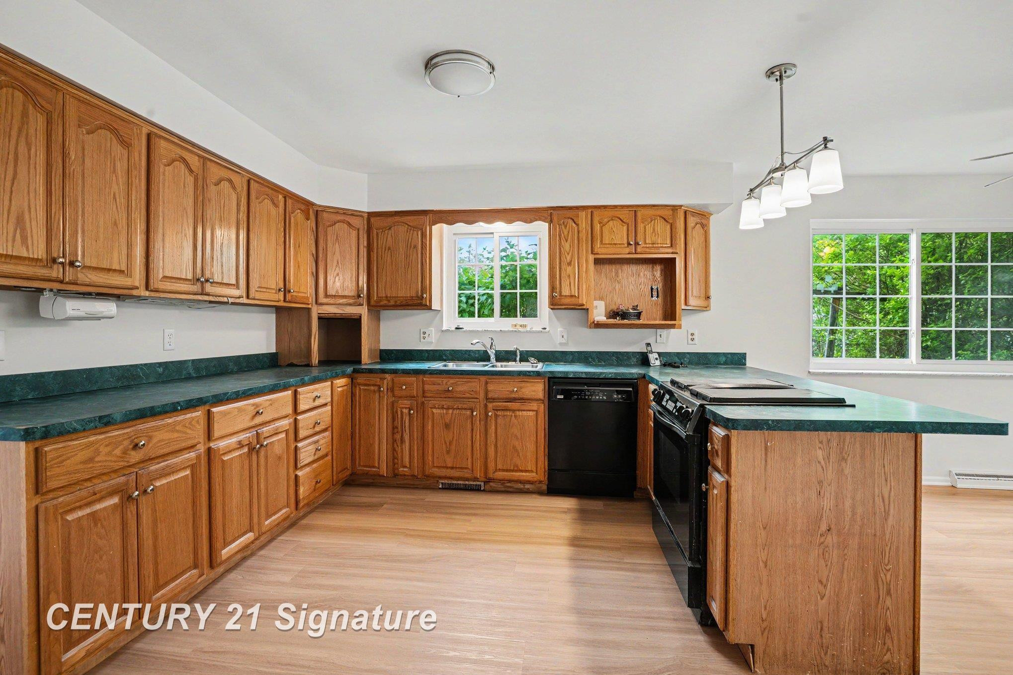 4554 Dogwood Lane, Saginaw, MI 48603 — Photo 7