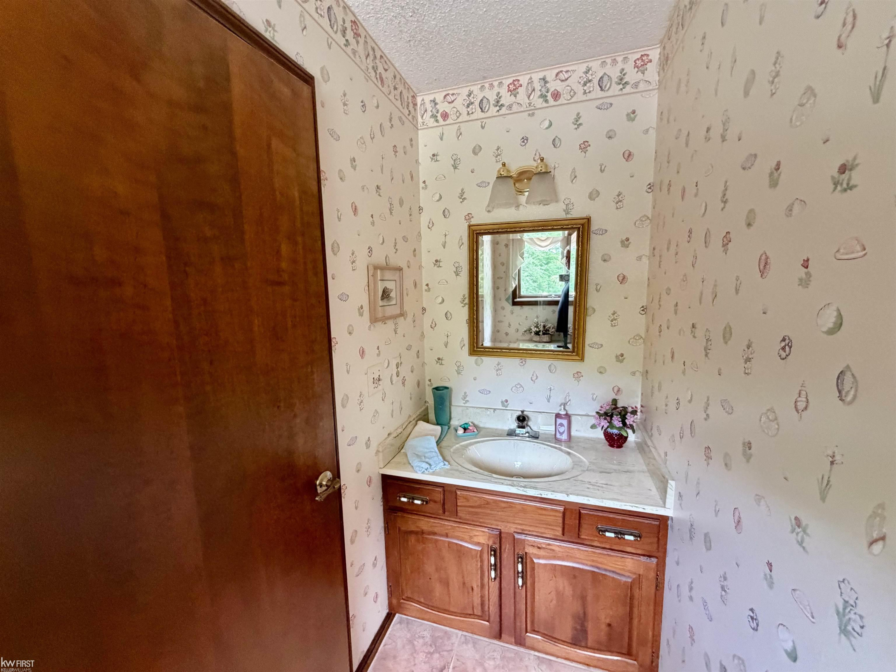 7432 River Road, Flushing, MI 48433 — Photo 28