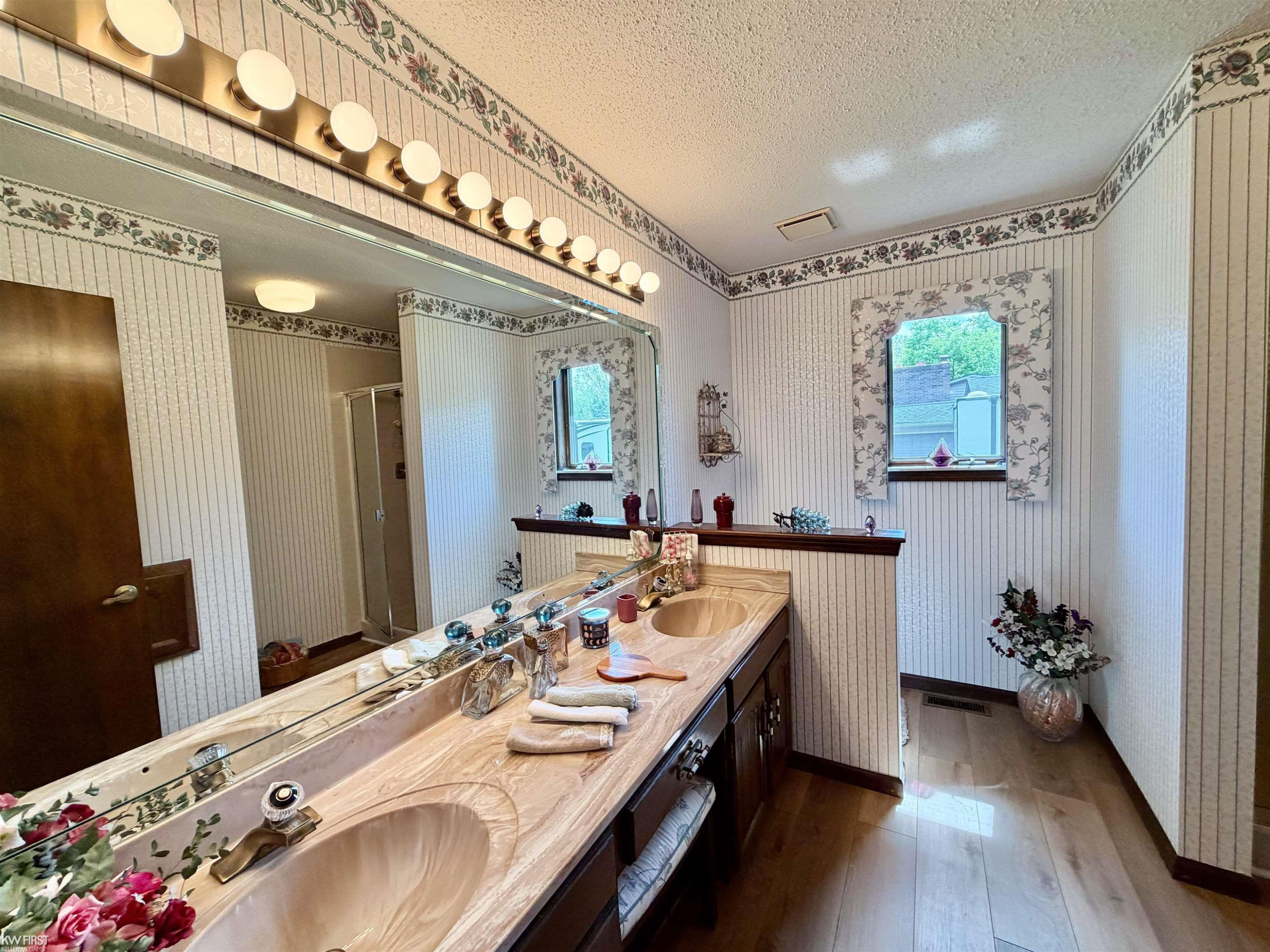 7432 River Road, Flushing, MI 48433 — Photo 32