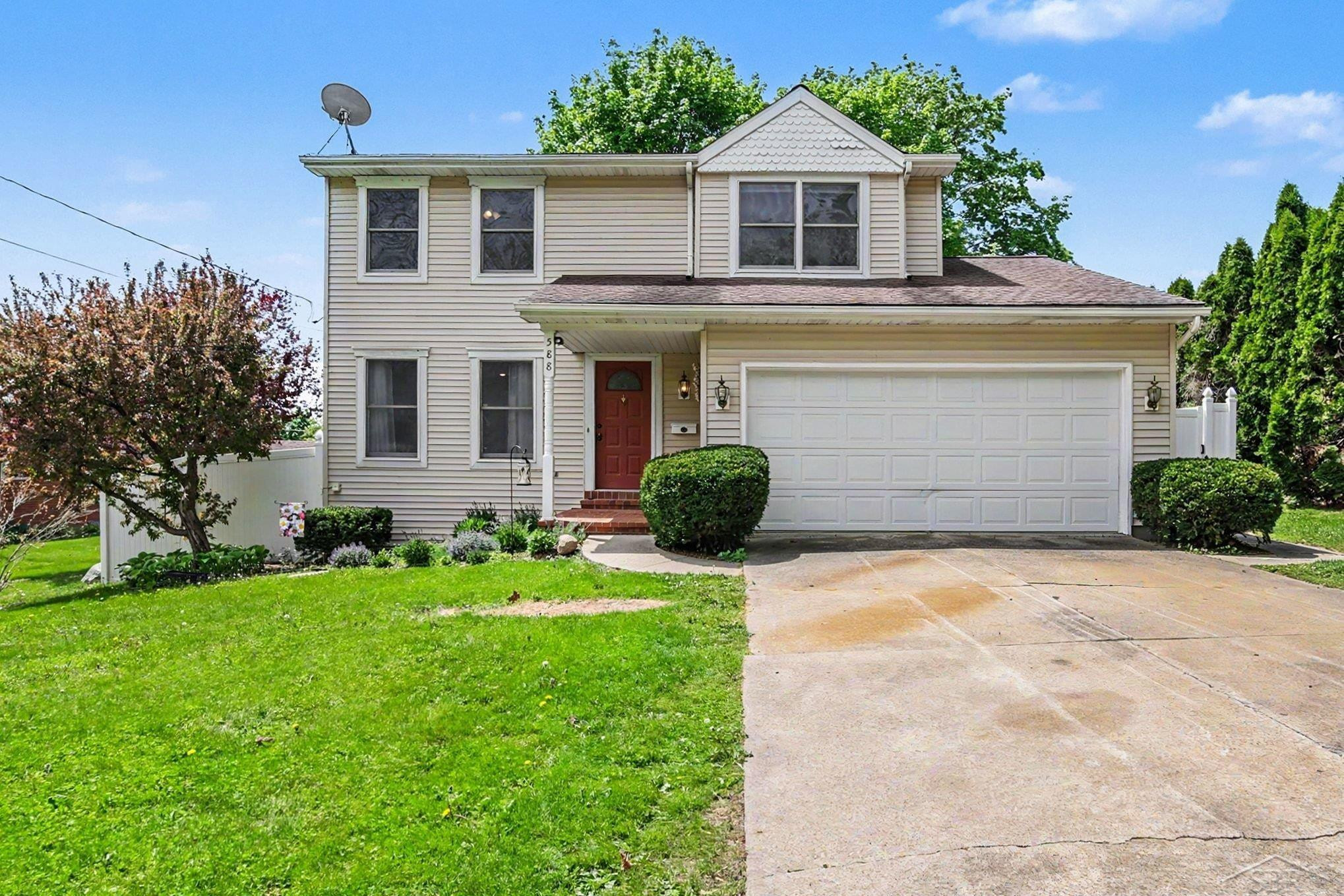 588 Geyer Street, Frankenmuth, MI 48734 — front exterior