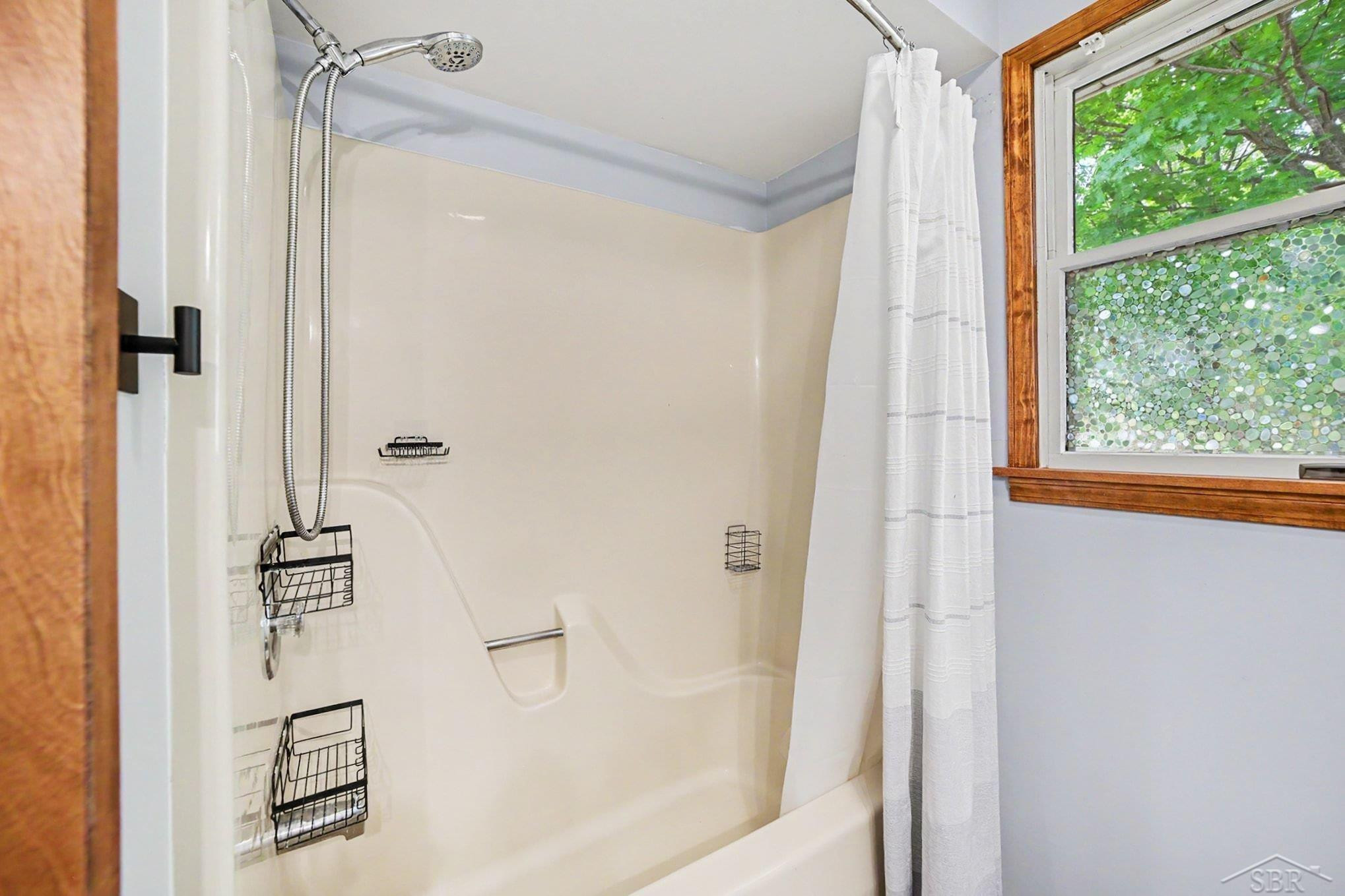 588 Geyer Street, Frankenmuth, MI 48734 — Photo 16