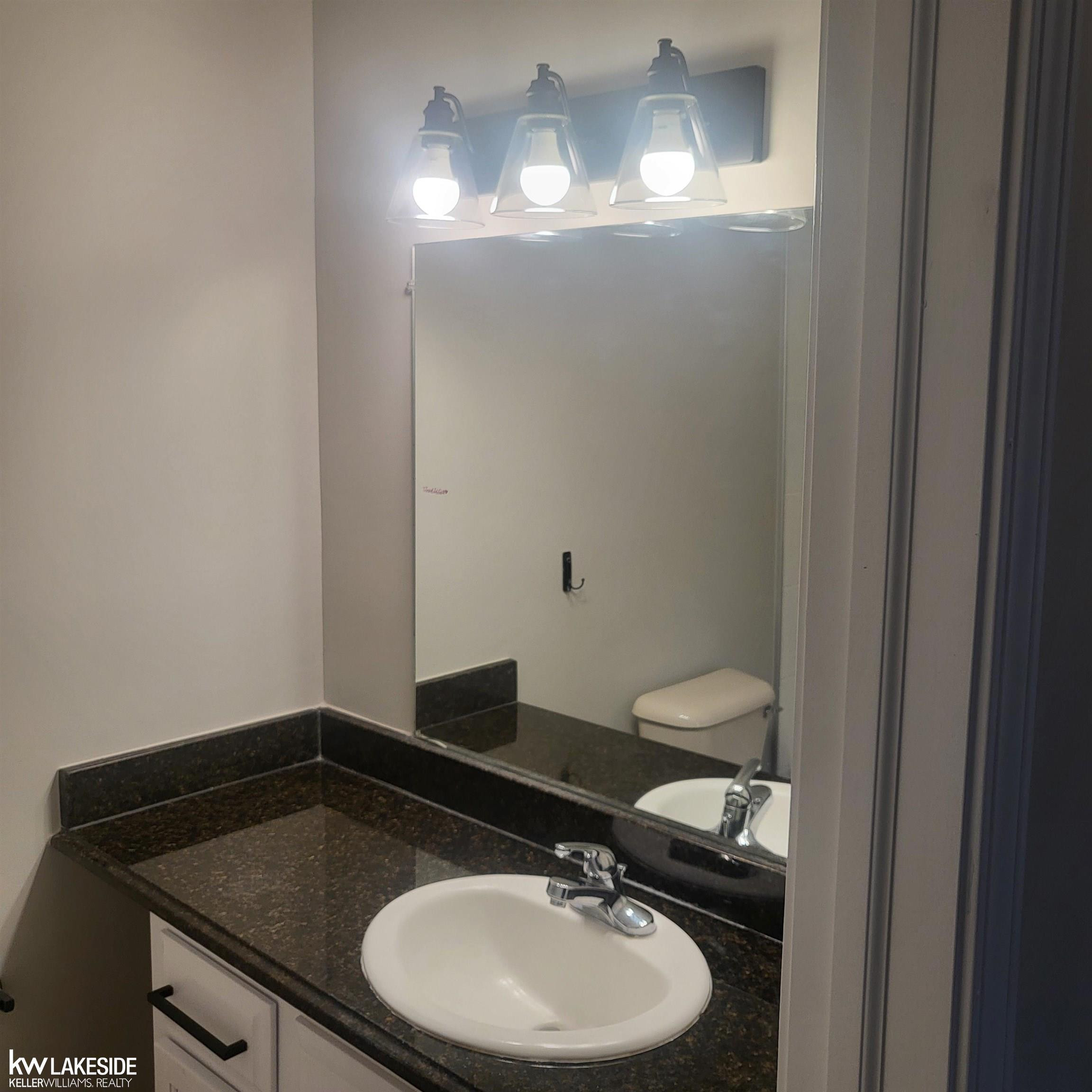 8120 24 Mile Road, 1, Shelby Twp, MI 48316 — Photo 5