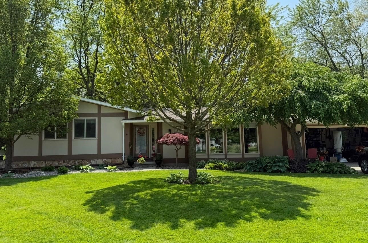 1 Wiltse Court, Saginaw, MI 48603 — front exterior