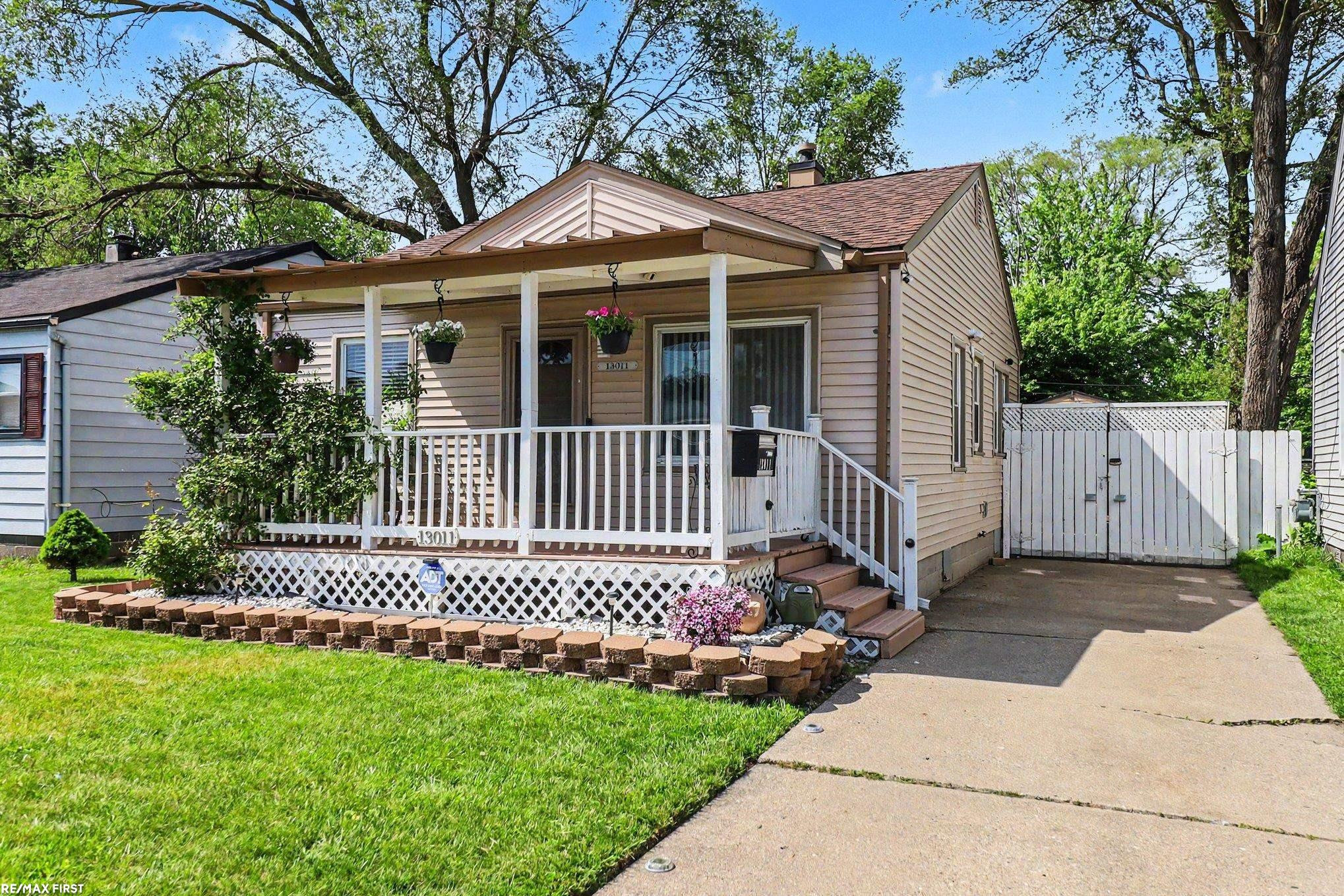 13011 Sidonie Avenue, Warren, MI 48089 — Photo 2