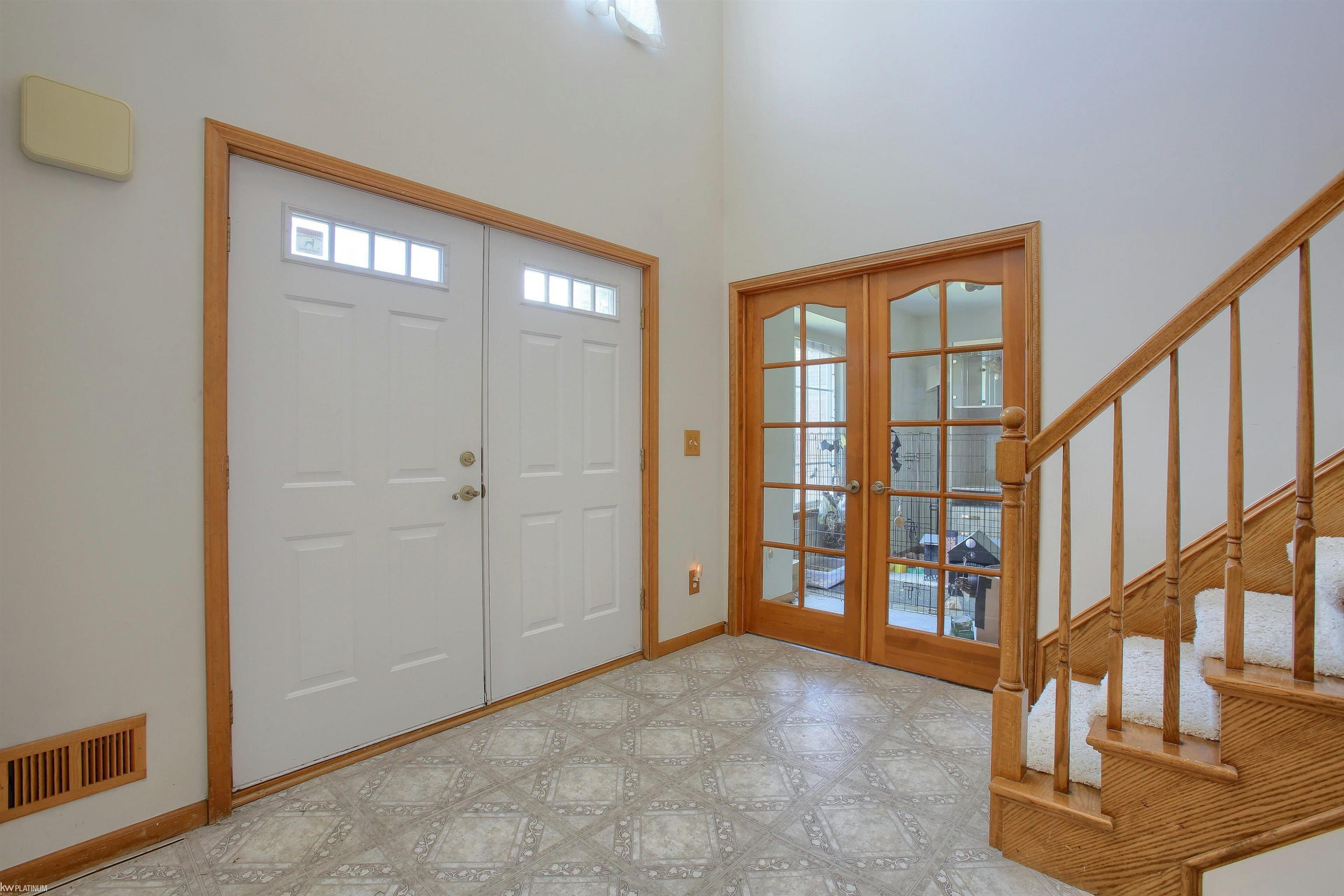 32036 Holly Drive, Chesterfield, MI 48047 — Photo 4