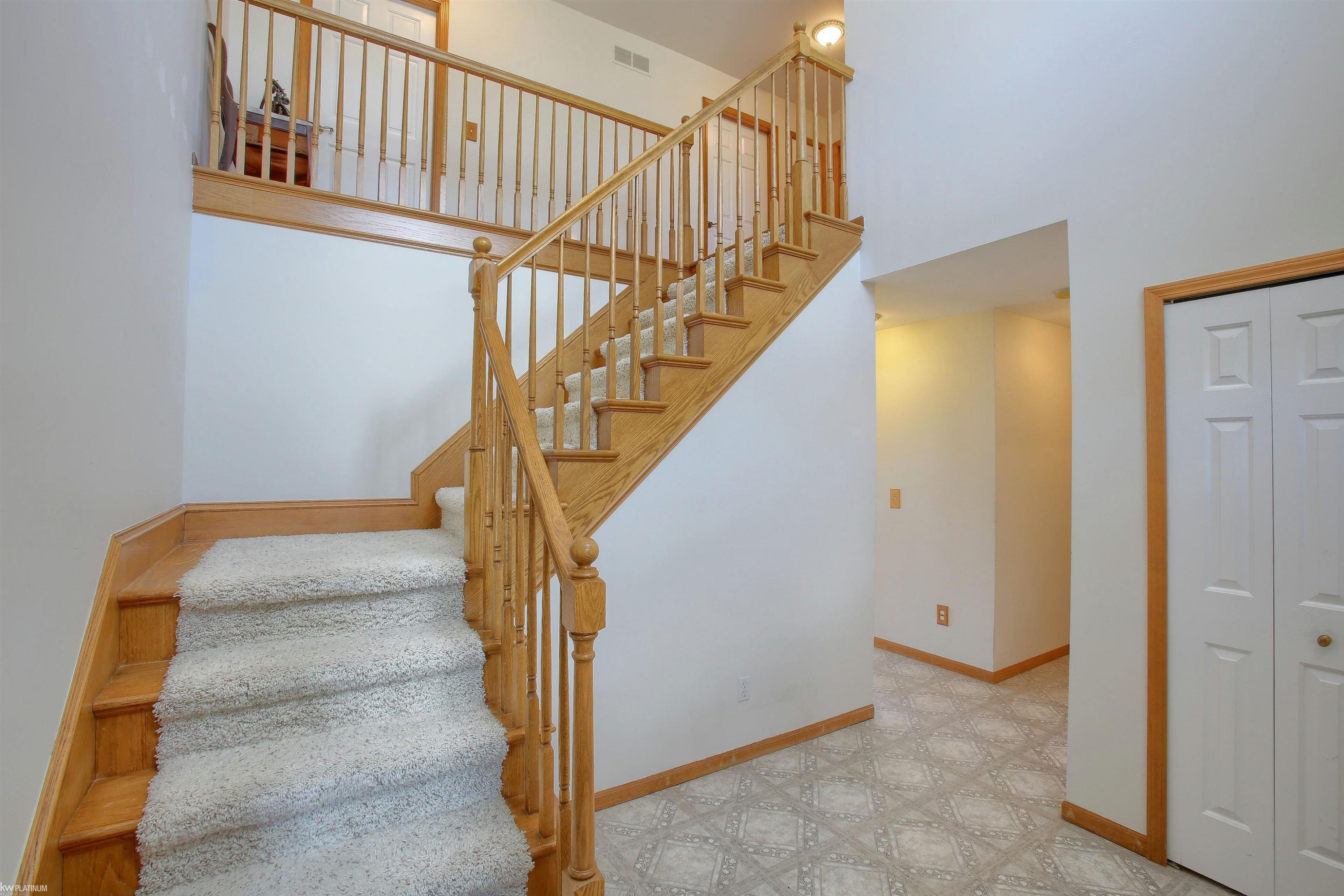 32036 Holly Drive, Chesterfield, MI 48047 — Photo 5