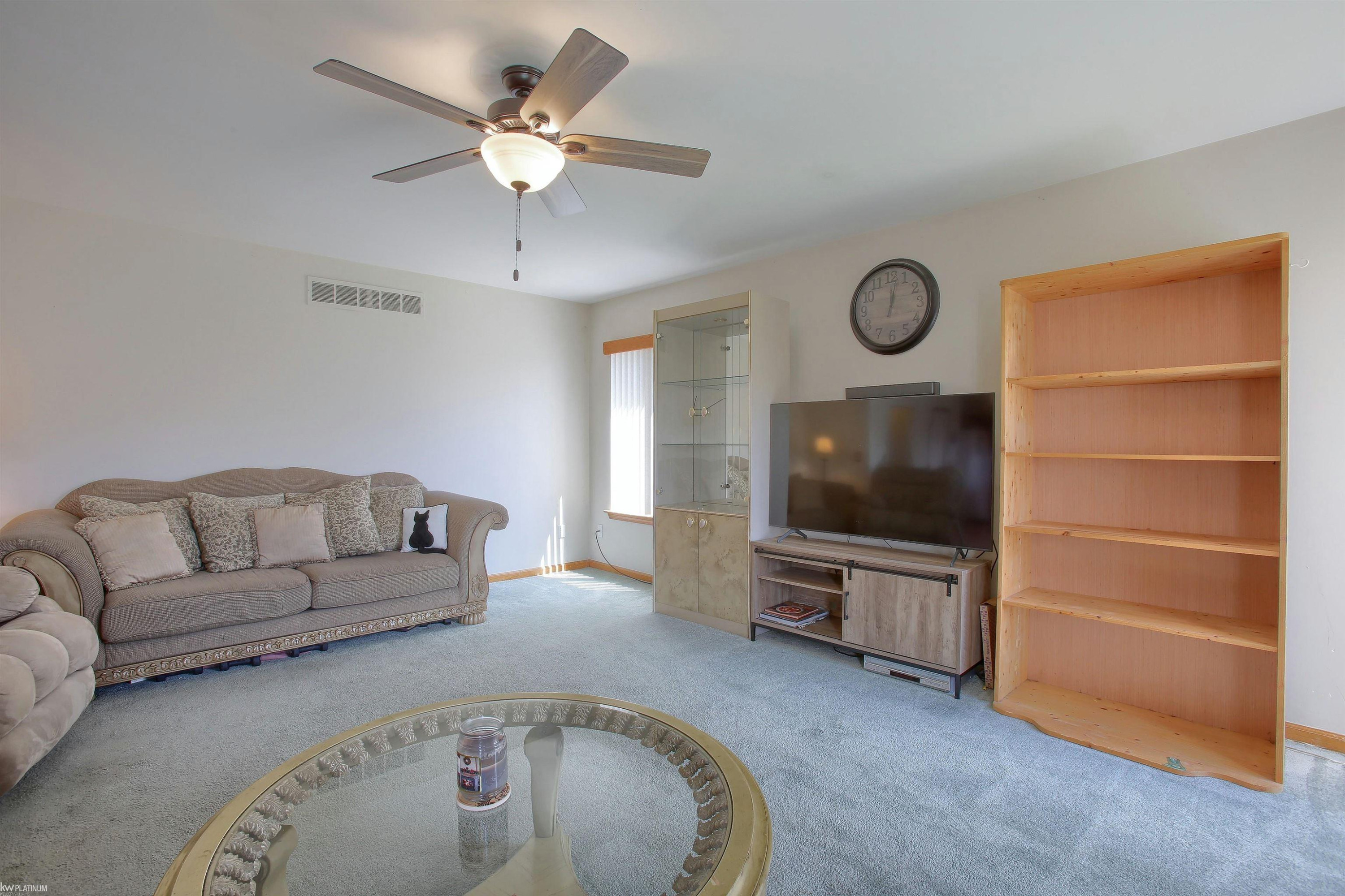 32036 Holly Drive, Chesterfield, MI 48047 — Photo 9